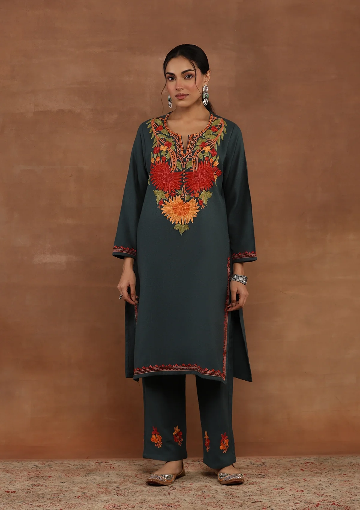 HOC Crafts Kashmiri Wool Aari Embroidered Solid Women's 2 PC Kurta Set-Grey - Healthber