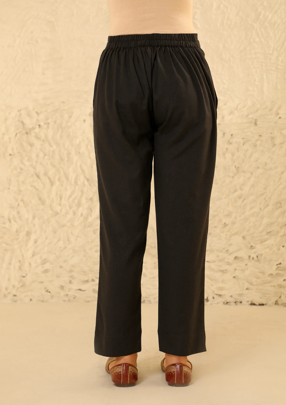 HOC Cotton Loom Women's Solid Tapered Pant - Black - Healthber