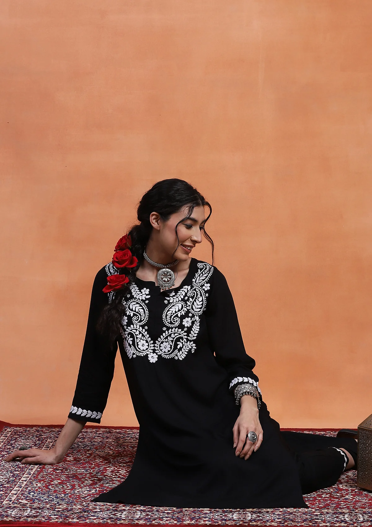 HOC Rubaab Chikankari Rayon Straight Kurta Set - Black - Healthber