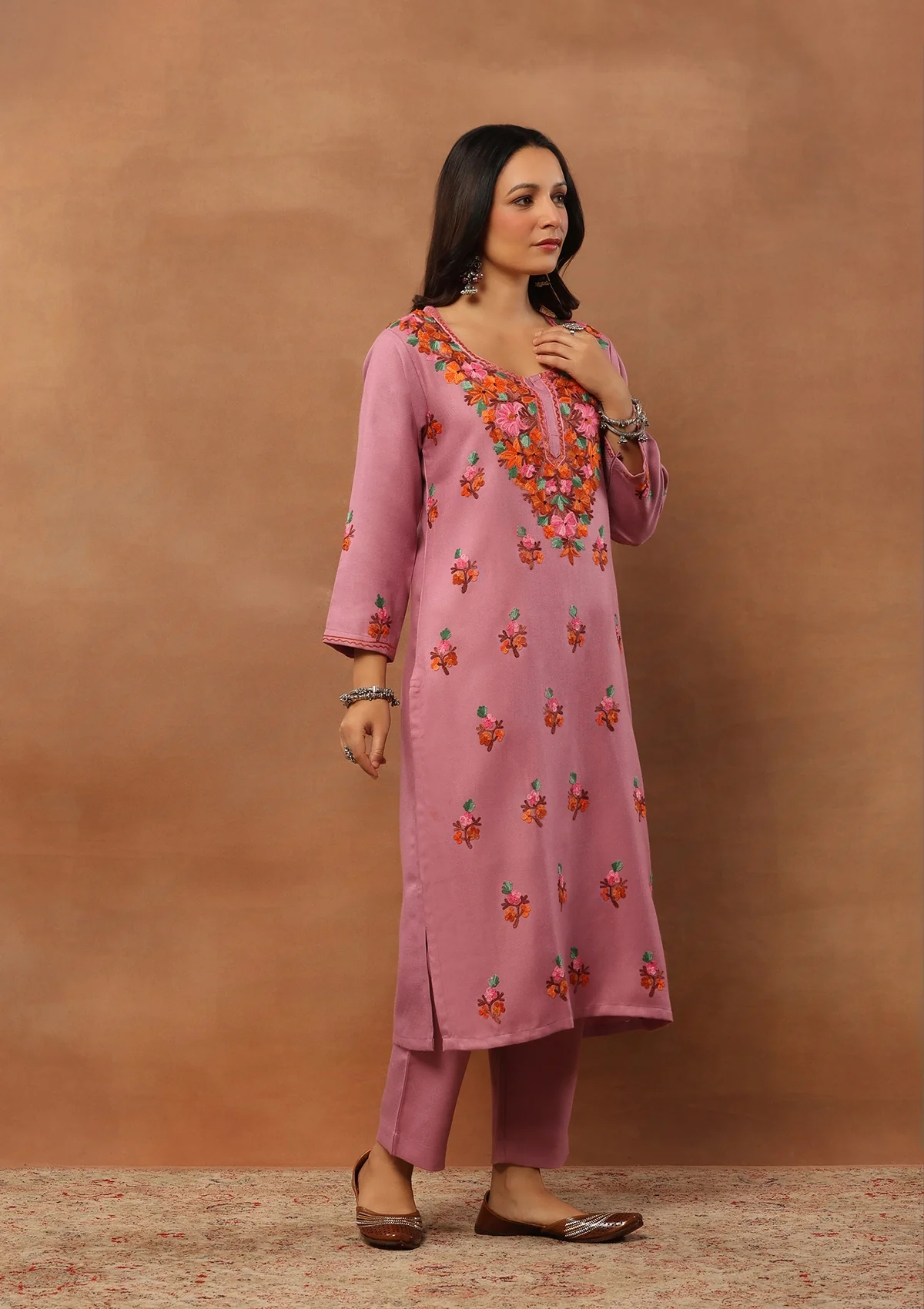 HOC Woollen Aari Embroidered Solid Women's 2 PC Long Kurta Set - Lavender - Healthber