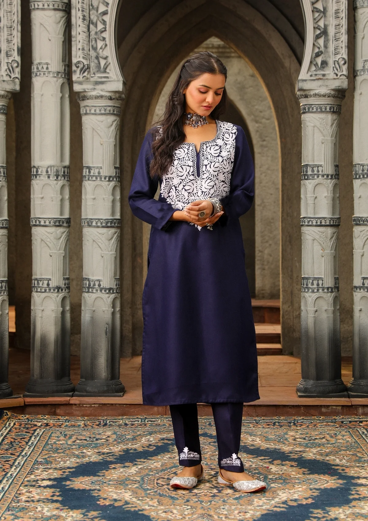 HOC Aari Woollen Straight Kurta Set - Healthber