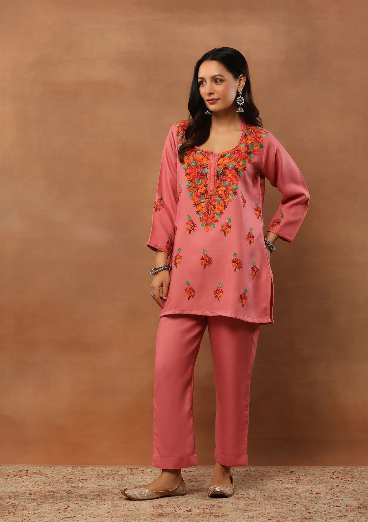 HOC Woollen Aari Embroidered Solid Women's 2 PC Short Kurta Set - Pink - Healthber