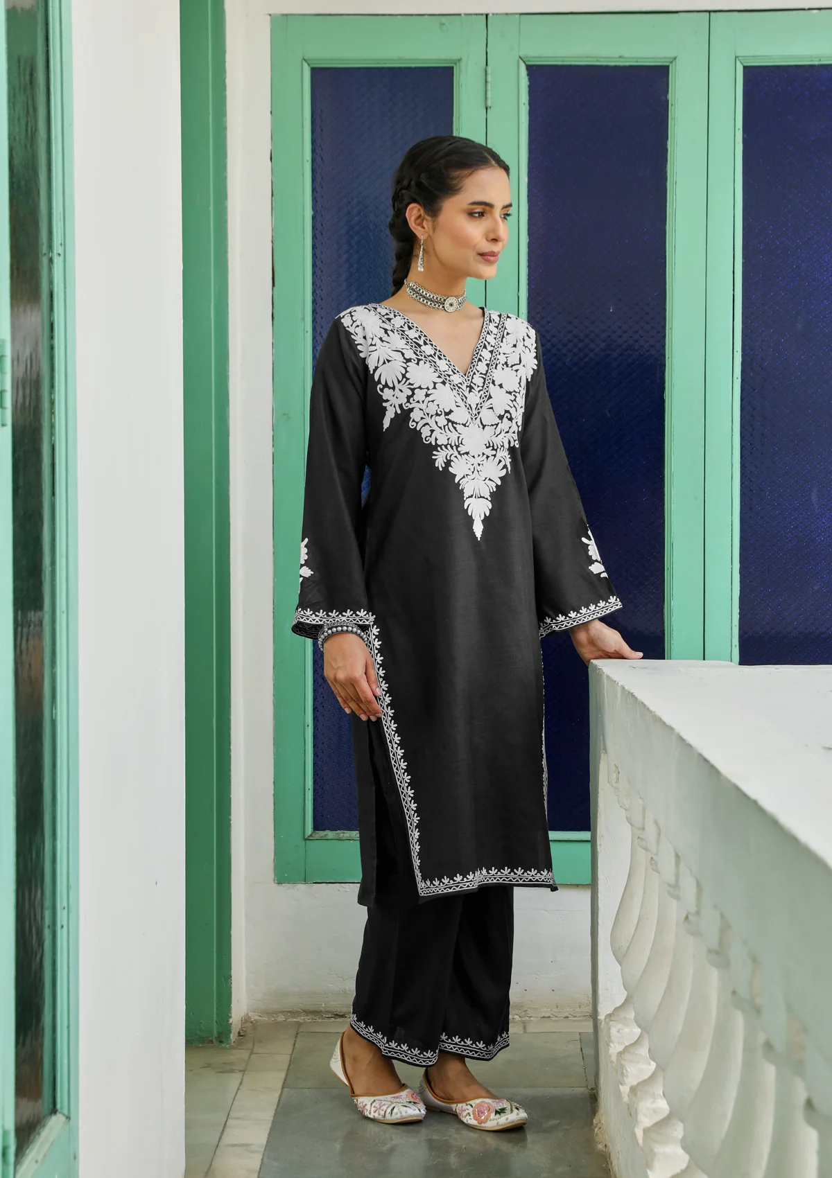 HOC Cotton Aari Embroidered Solid Women's 2 PC Long  Kurta Set -  Black - Healthber