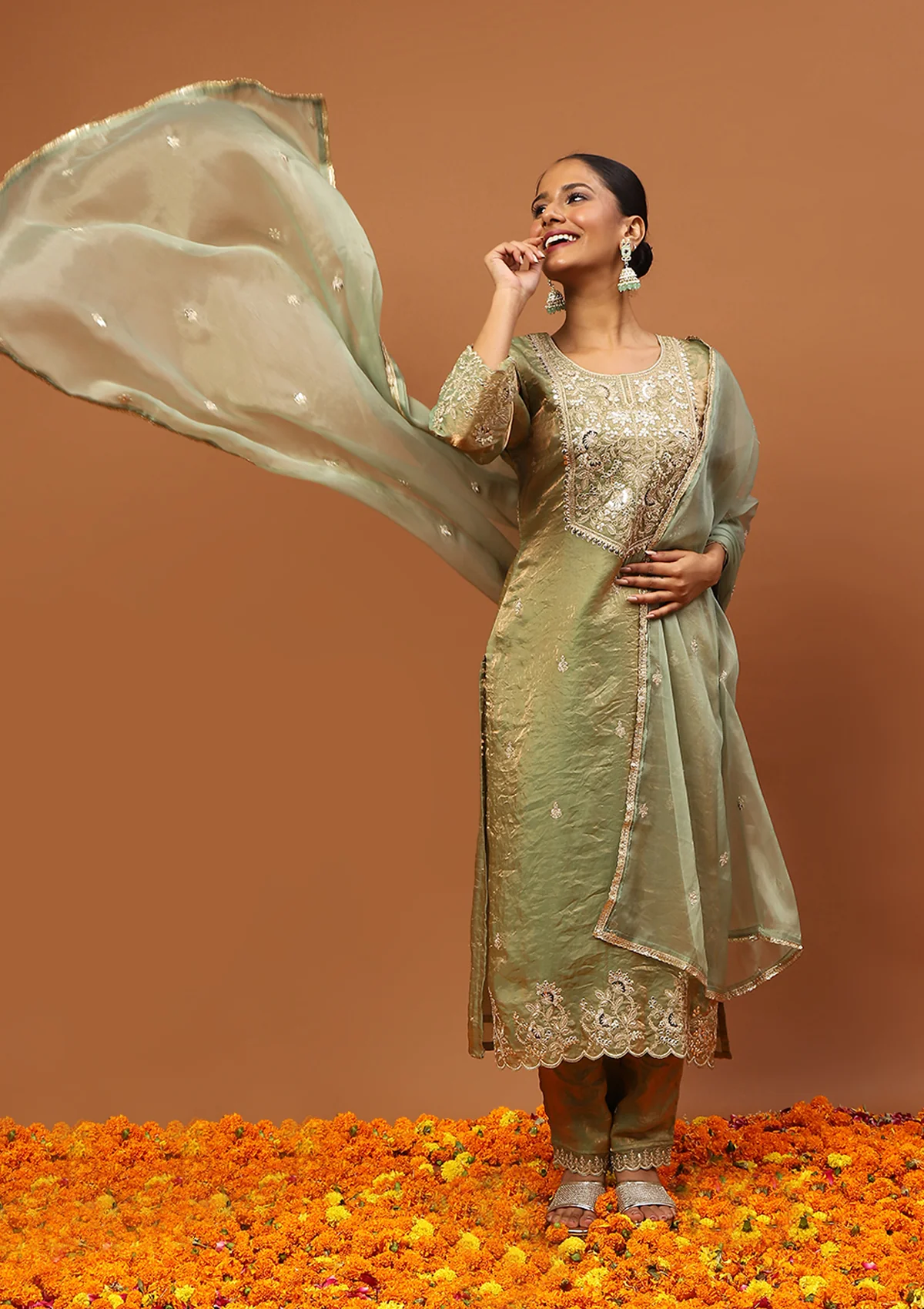 HOC Satin Tissue Silk Zardozi with Sequins Solid Women  s 3 PC Straight Kurta Set - Pista Green - Healthber