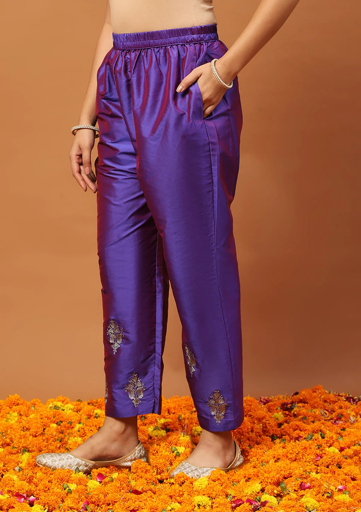 HOC Art Silk Embroidered Zari Solid Women's 2 PC Knee Length Kurta Set - Purple - Healthber