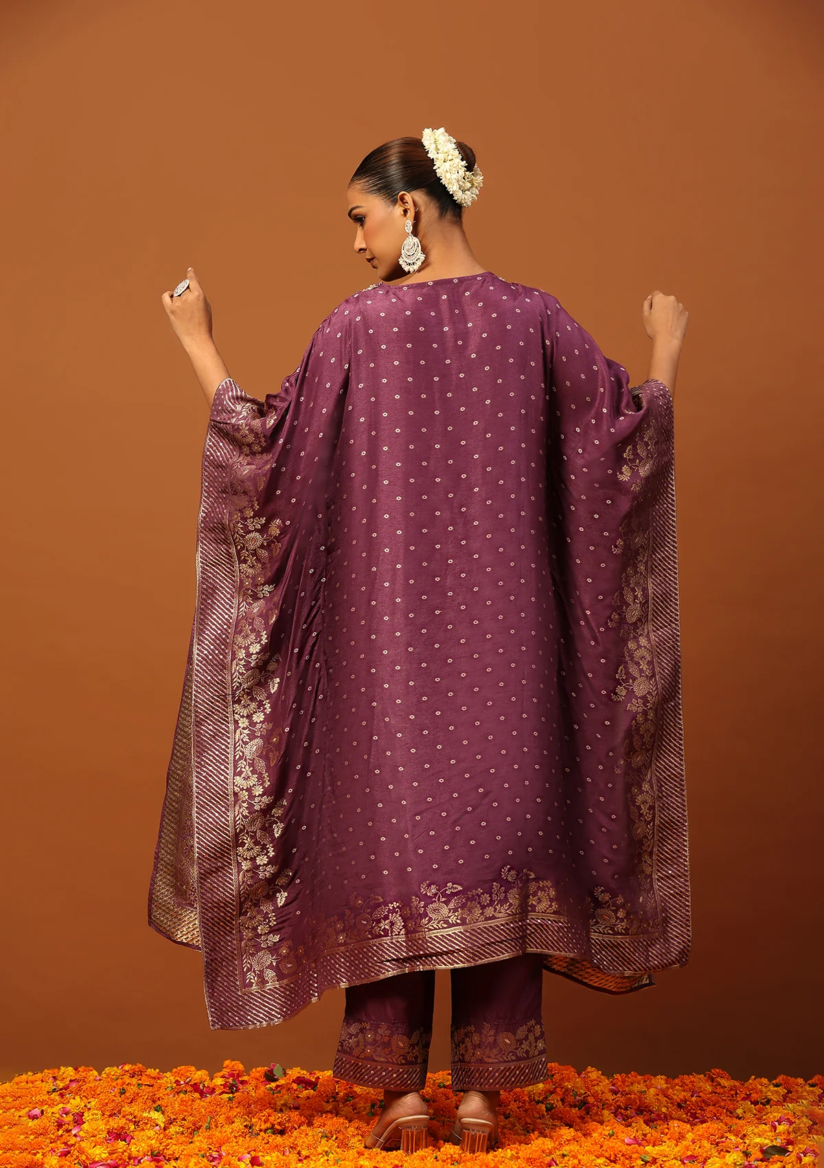 HOC Jacquard Silk Hand Embellished With Zari Women's Kaftan Set With Inner - Purple - Healthber