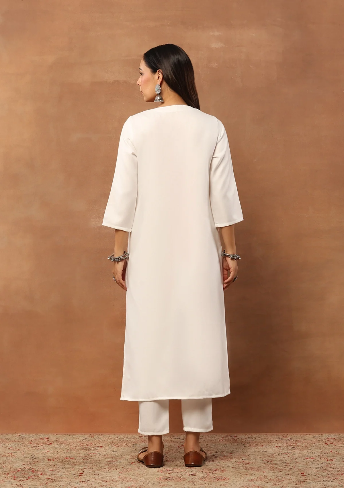 HOC Woollen Aari Embroidered Solid Women's 2 PC long Kurta Set - White - Healthber