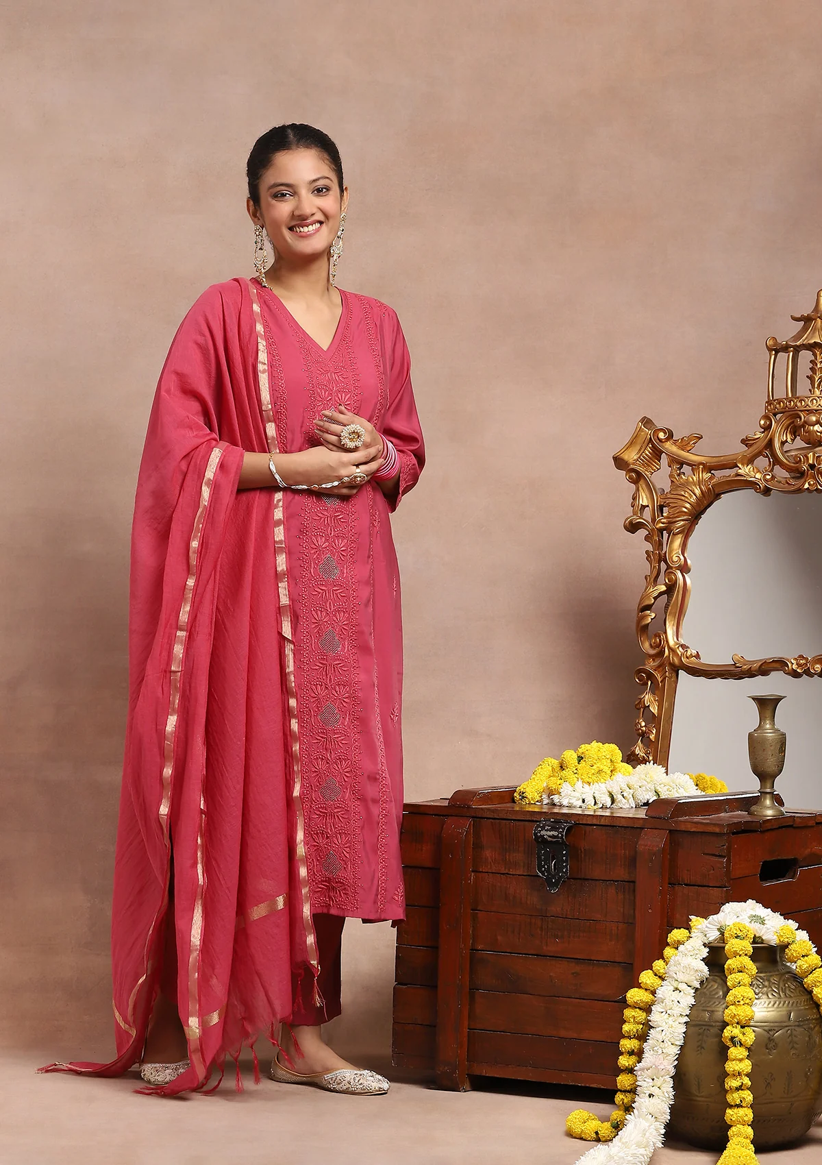 HOC Chanderi Chikankari Mukaish Solid Women's 4 PC Long Kurta Set - Pink - Healthber