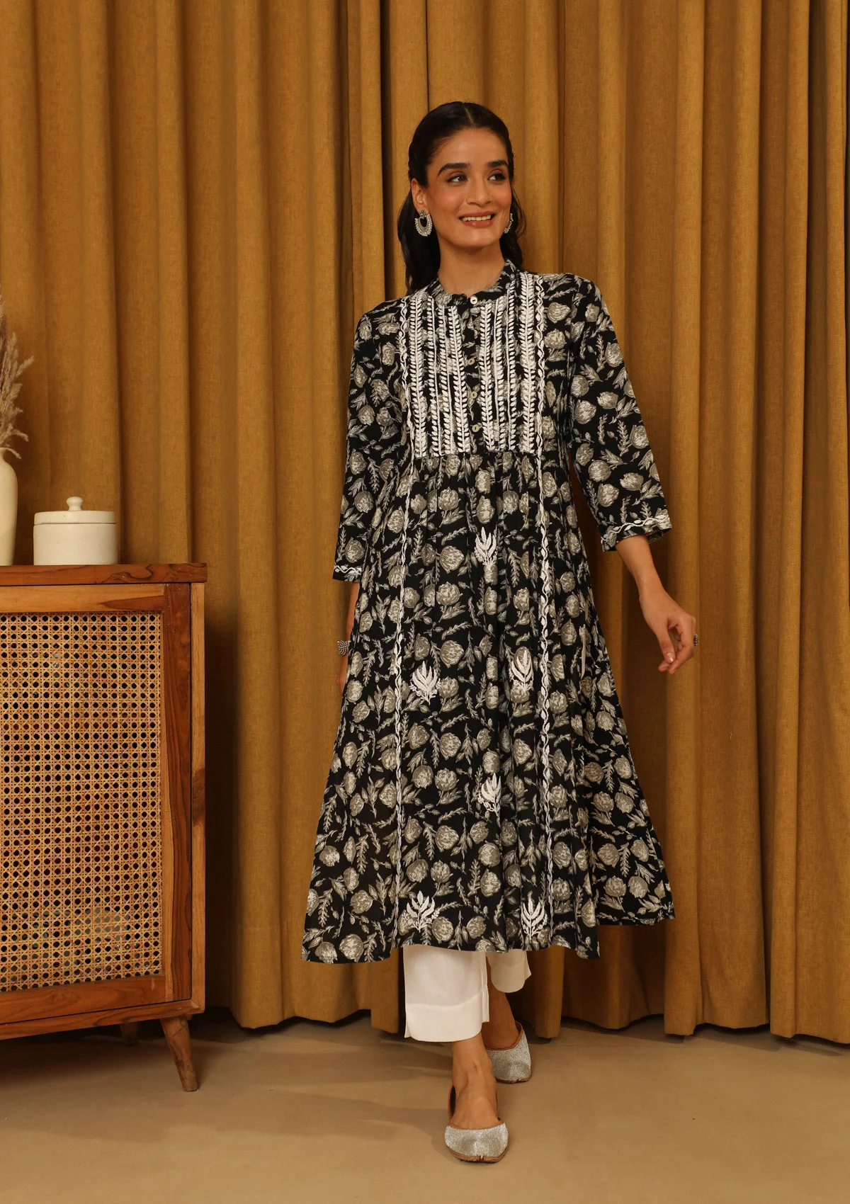 HOC Cotton Chikankari Printed Women's Long Kurta - Black - Healthber