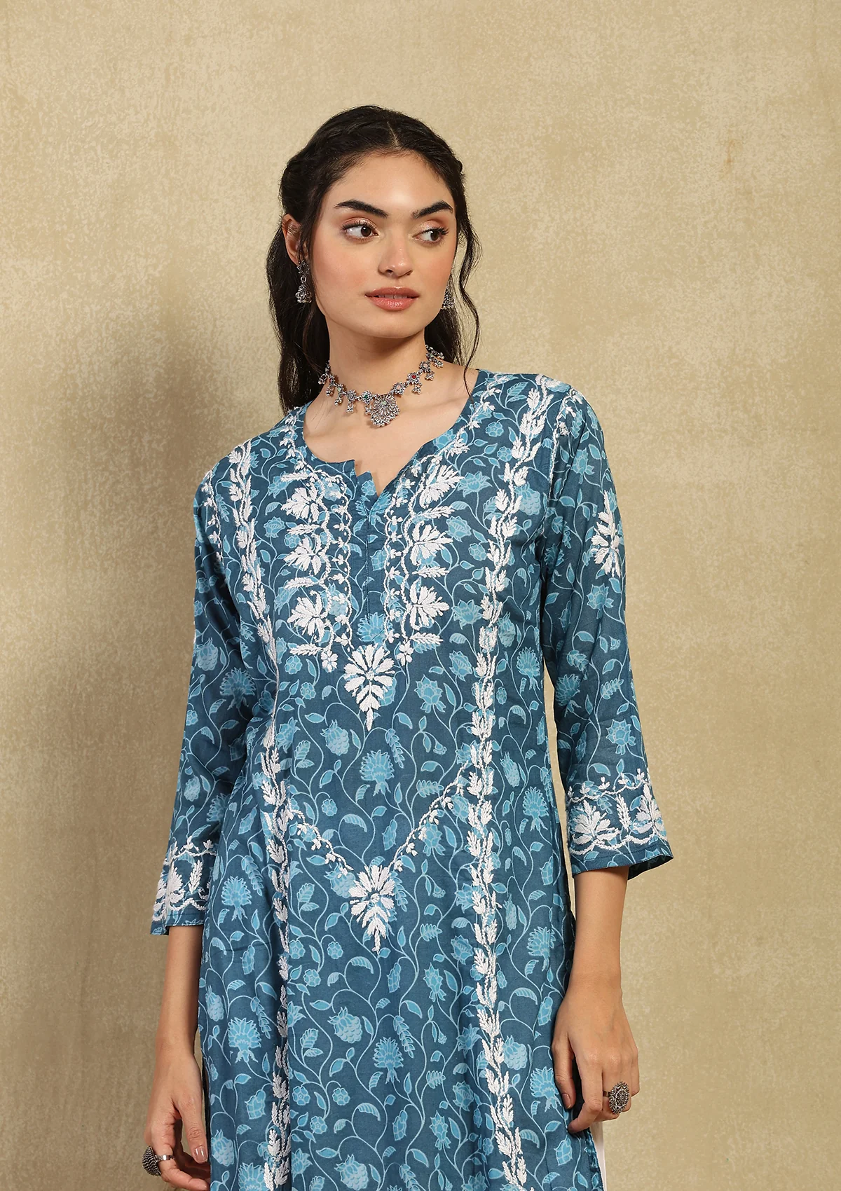 HOC Ambar Chikankari Mulmul Straight Kurta - Healthber