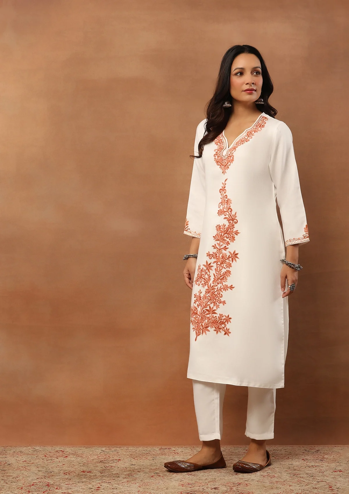 HOC Woollen Aari Embroidered Solid Women's 2 PC Long Kurta Set - White - Healthber