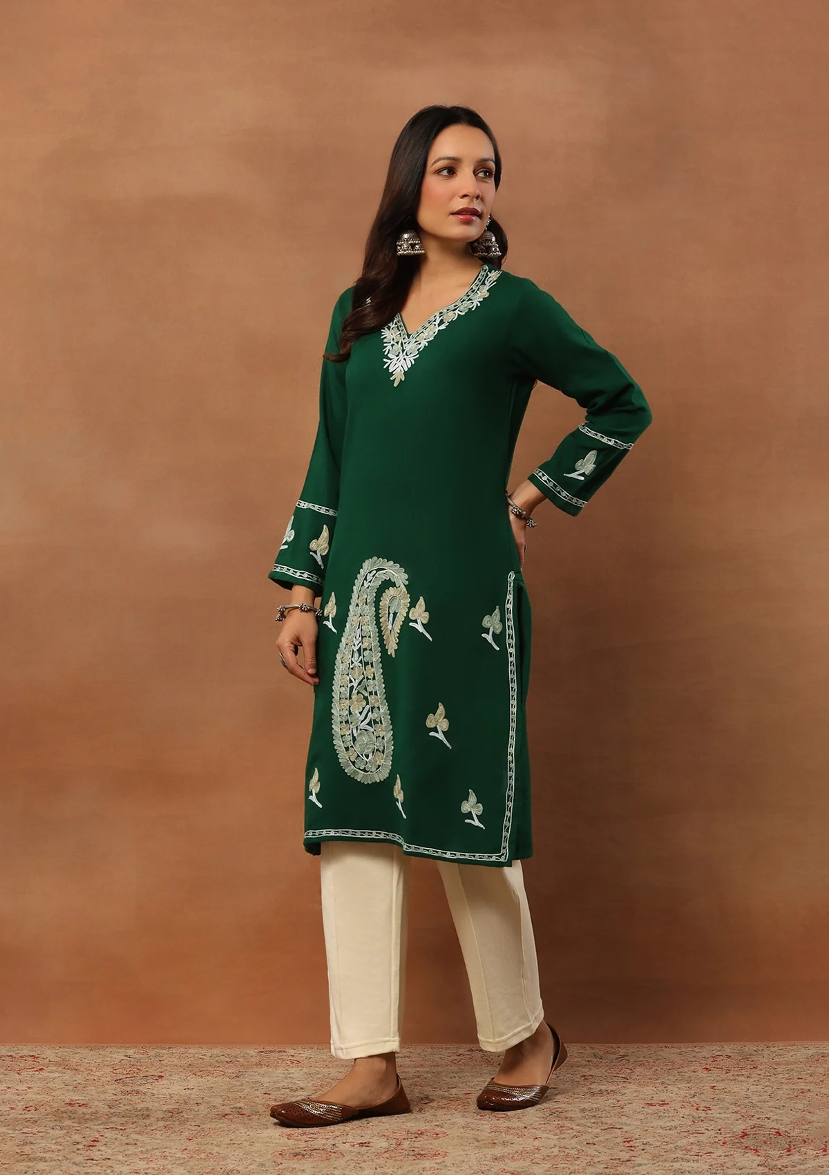 HOC Aari Embroidered Woollen Solid Women's Long Kurta - Green - Healthber