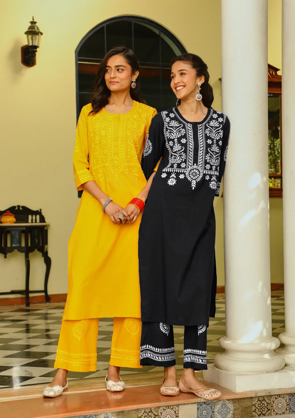 HOC Soha Chikankari Cotton Straight Kurta Set - Black - Healthber