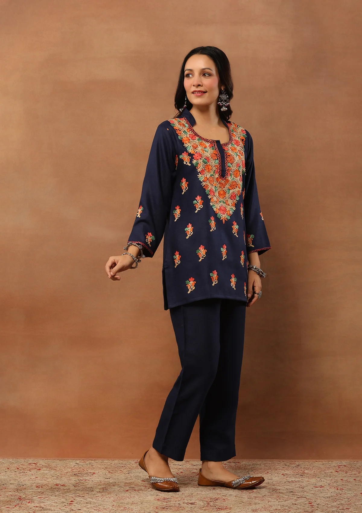 HOC Woollen Aari Embroidered Solid Women's 2 PC Short Kurta Set - Blue - Healthber