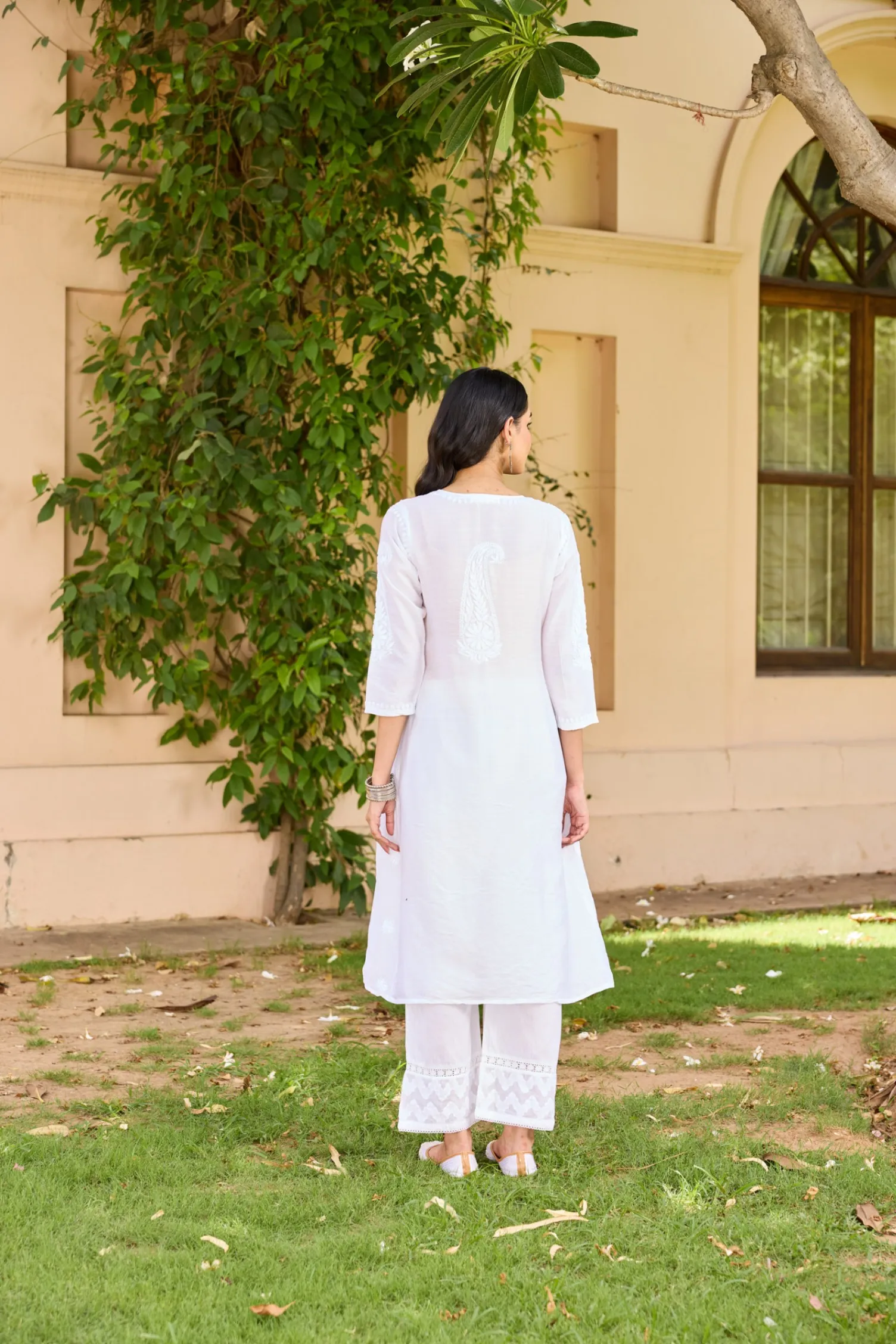 HOC Chanderi Chikankari Solid Women's Long Kurta - White - Healthber