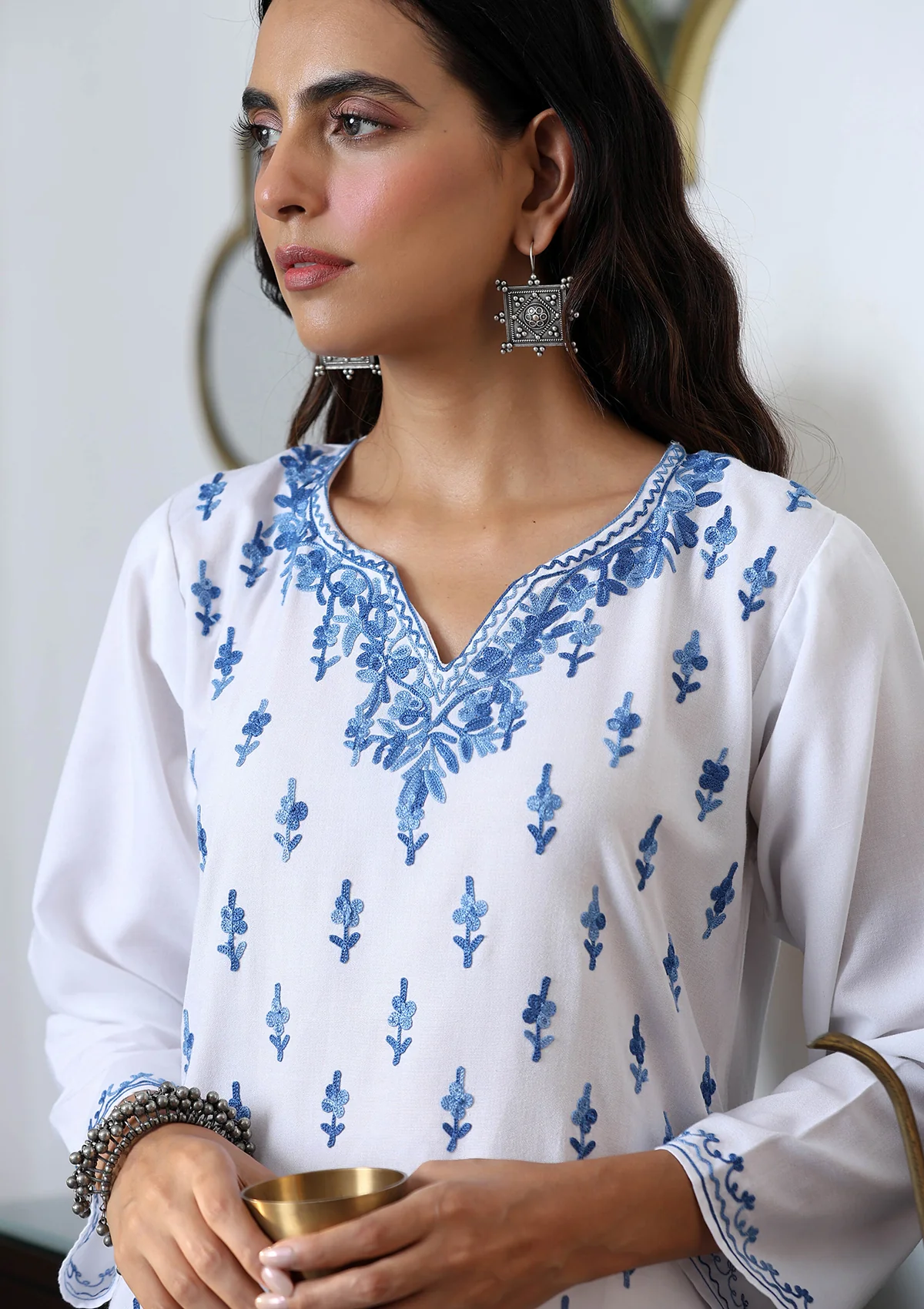HOC Aari Embroidered Cotton Solid Women's Long Kurta - White - Healthber