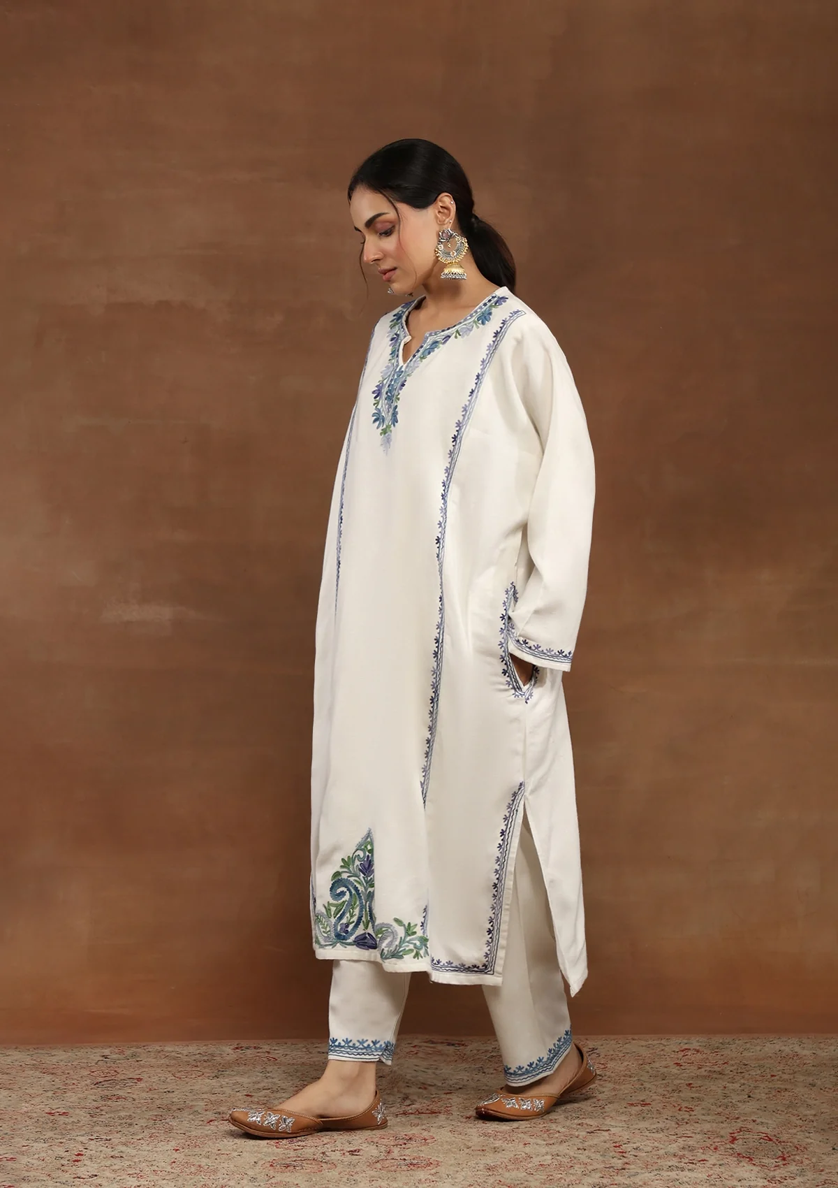 HOC Crafts Kashmiri Wool Aari Embroidered Solid Women's 2 PC Phiran Set -White - Healthber
