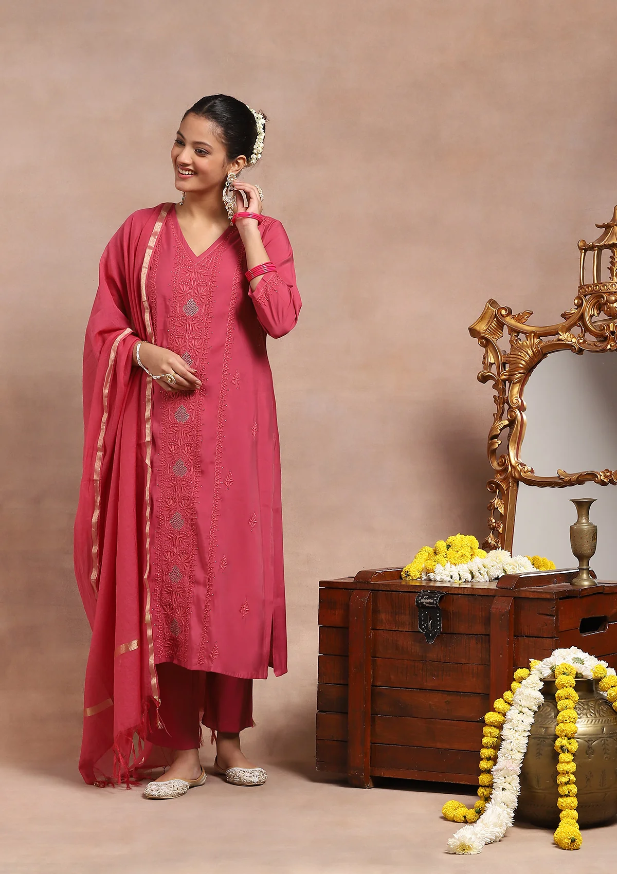 HOC Chanderi Chikankari Mukaish Solid Women's 4 PC Long Kurta Set - Pink - Healthber