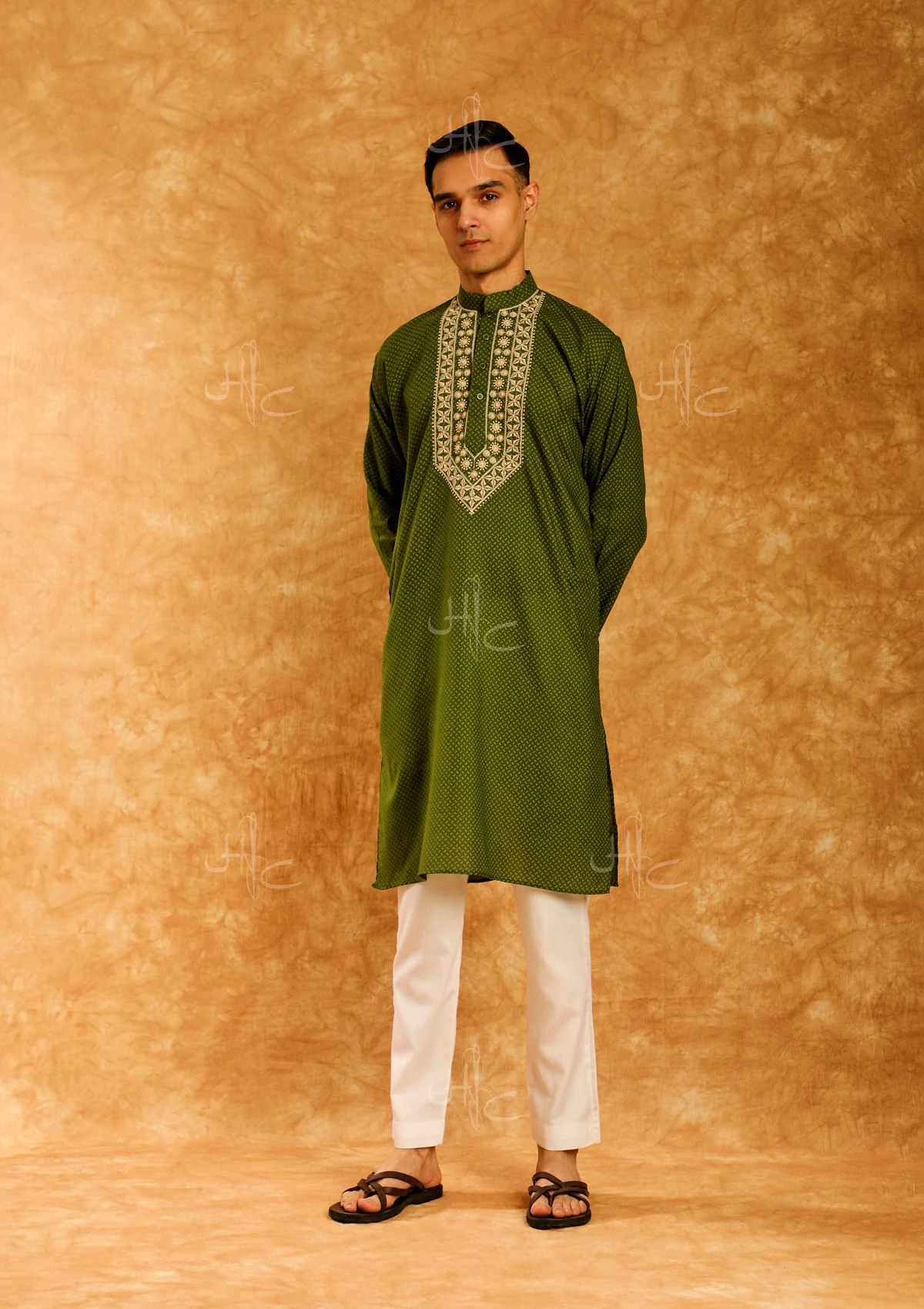 HOC Wasiq Embroidered Rayon Straight Men's Kurta - Healthber