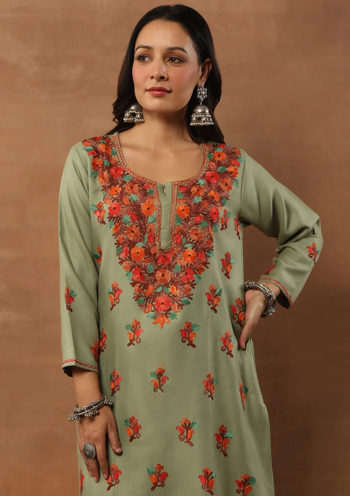 HOC Woollen Aari Embroidered Solid Women's 2 PC Long Kurta Set - Green - Healthber
