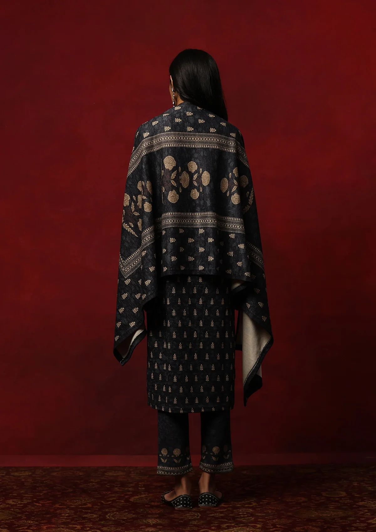 HOC Woollen Hand Embellished Printed Women's 3 PC Kurta Set -Dark Grey - Healthber