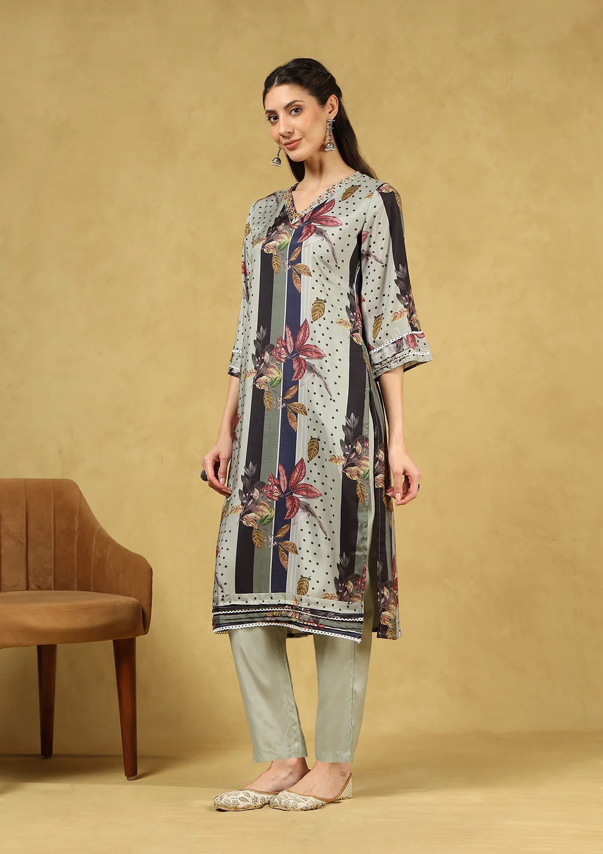 HOC Hand Embellished Muslin Printed Women's 3 PC Long Kurta Set with Dupatta - Grey - Healthber