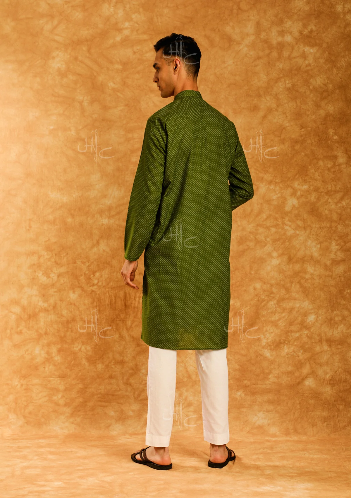 HOC Wasiq Embroidered Rayon Straight Men's Kurta - Healthber
