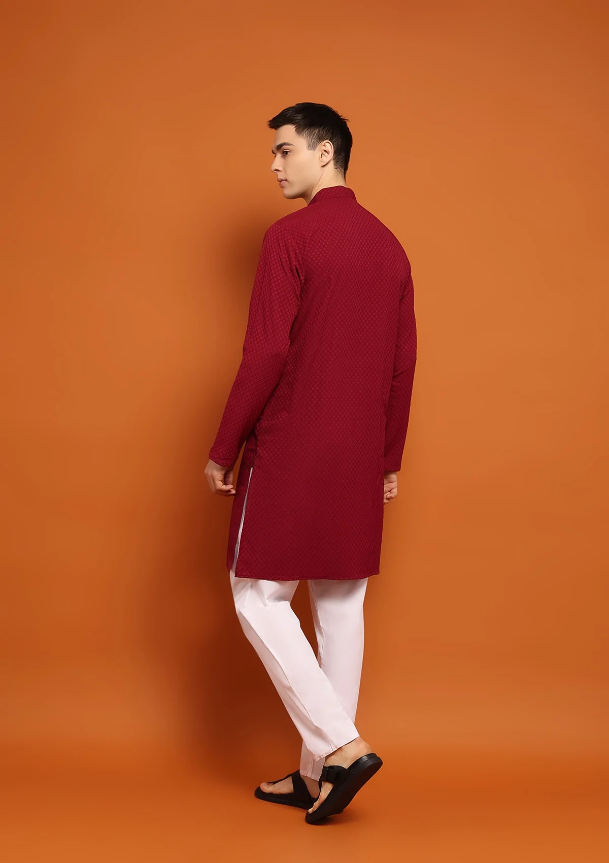 HOC Dobby Textured Solid Men's Long Kurta - Maroon - Healthber