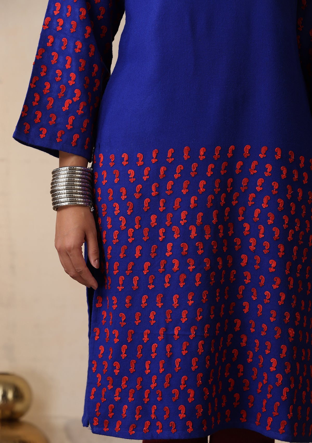 HOC Aari Embroidered Woollen Solid Women's Long Kurta - Royal Blue - Healthber