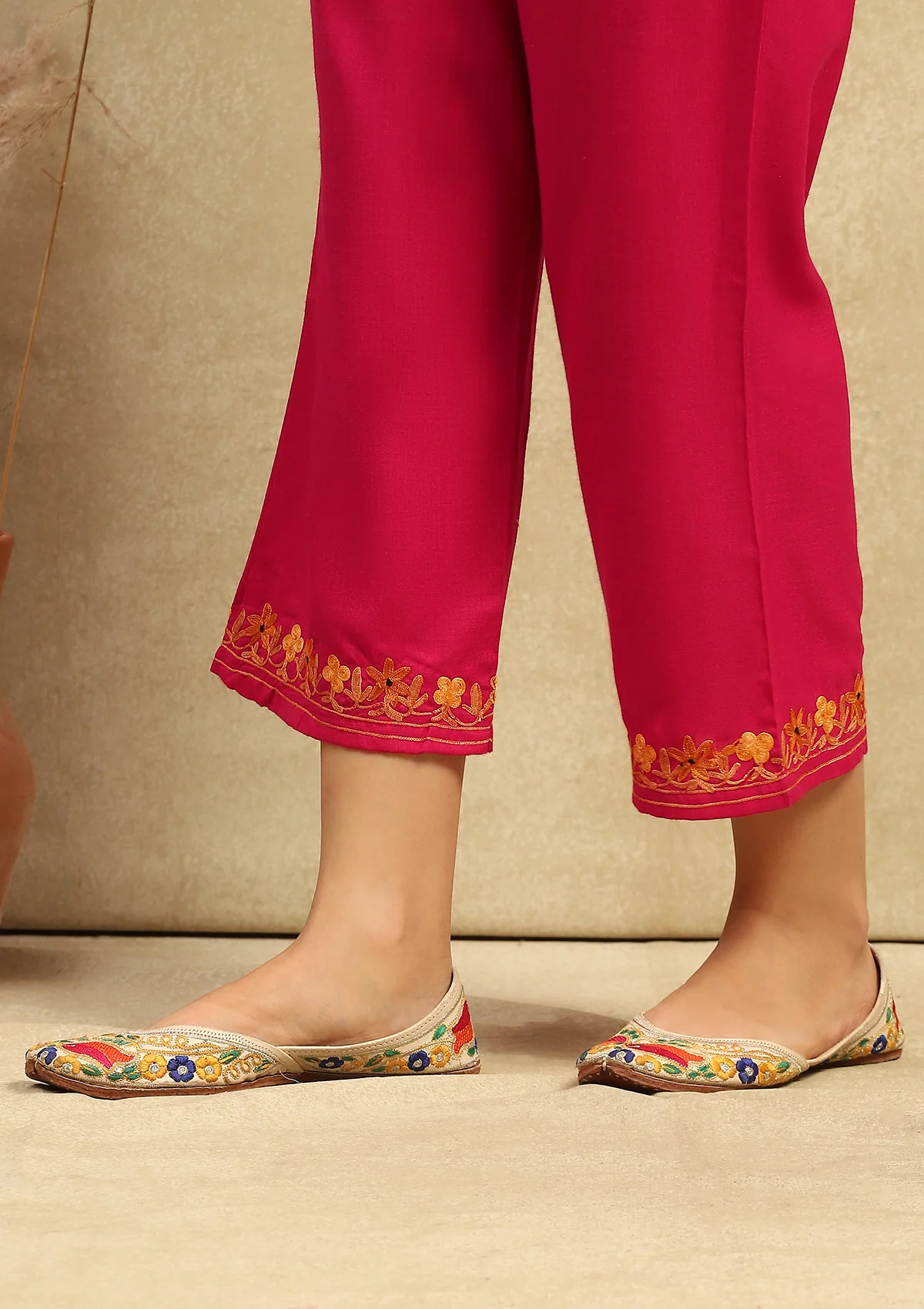 HOC Crafts Cotton Aari Embroidered Solid Women's 3 PC Long Kurta Set with Dupatta - Pink - Healthber