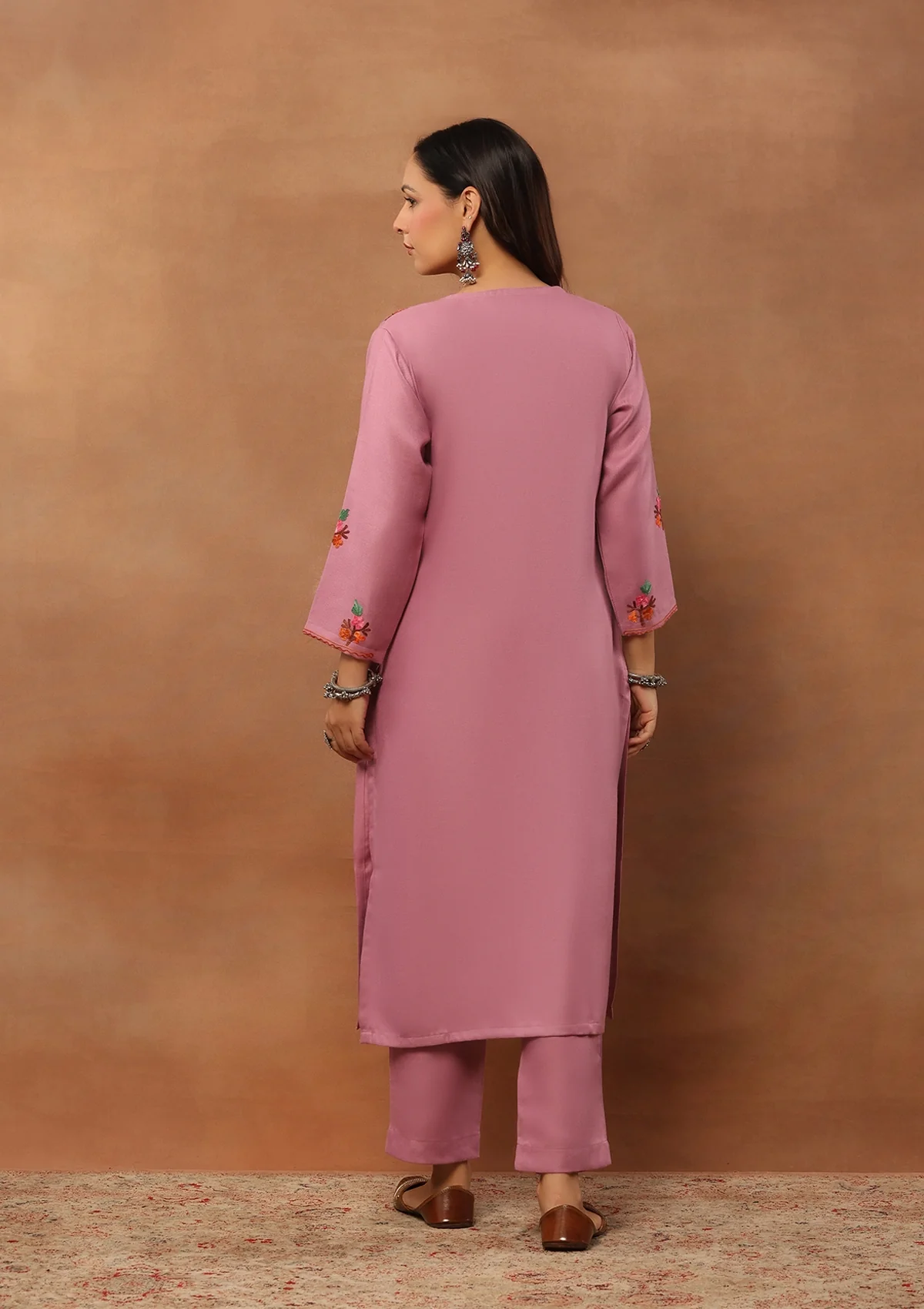 HOC Woollen Aari Embroidered Solid Women's 2 PC Long Kurta Set - Lavender - Healthber