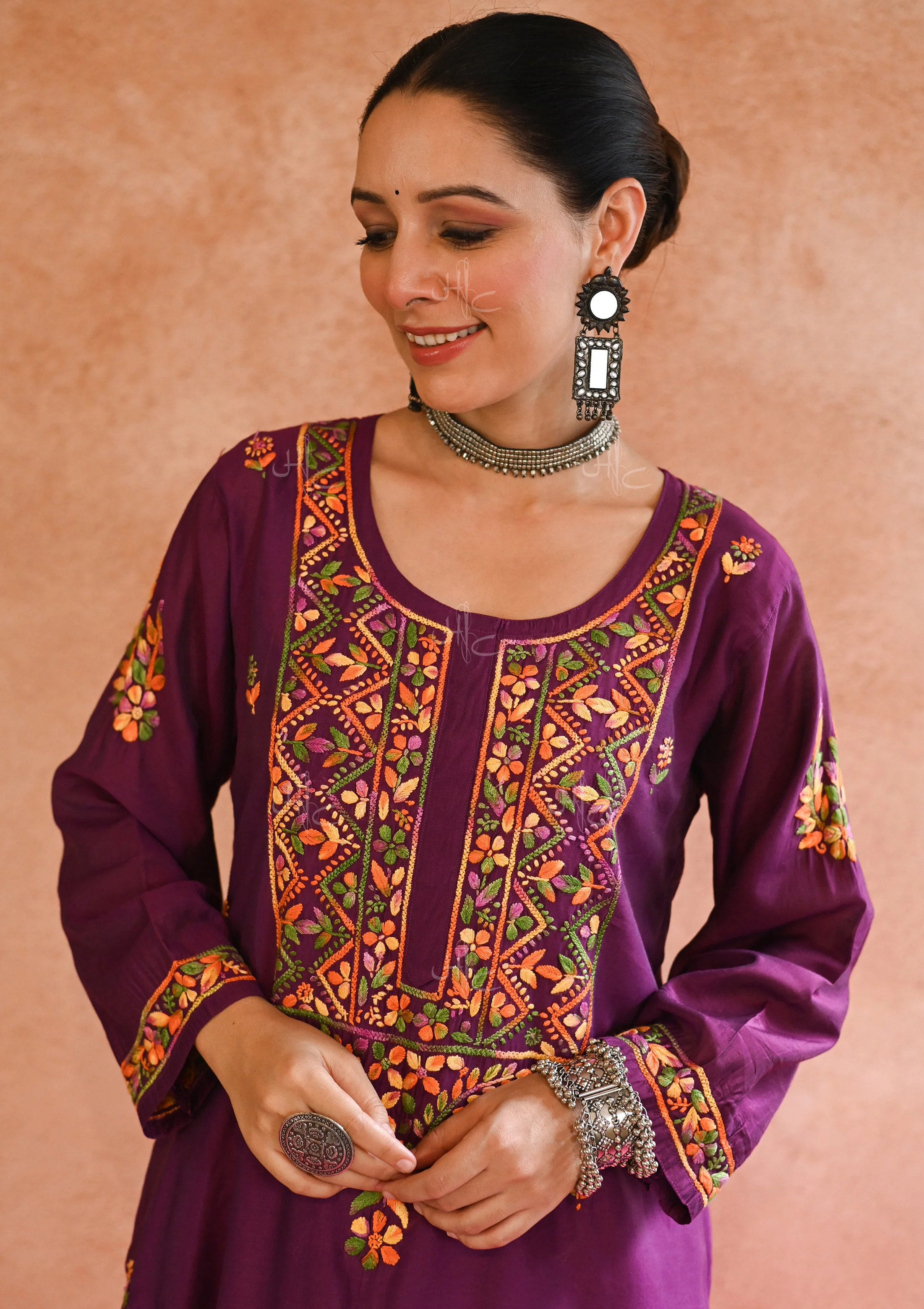 HOC Aafna Chikankari Chanderi Women's 2 PC Straight Kurta Set- Purple - Healthber