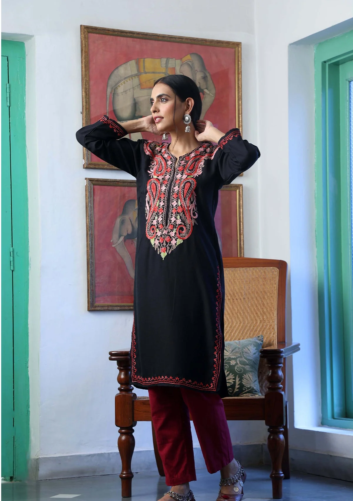HOC Aari Embroidered Cotton Solid Women's Long Kurta - Black - Healthber