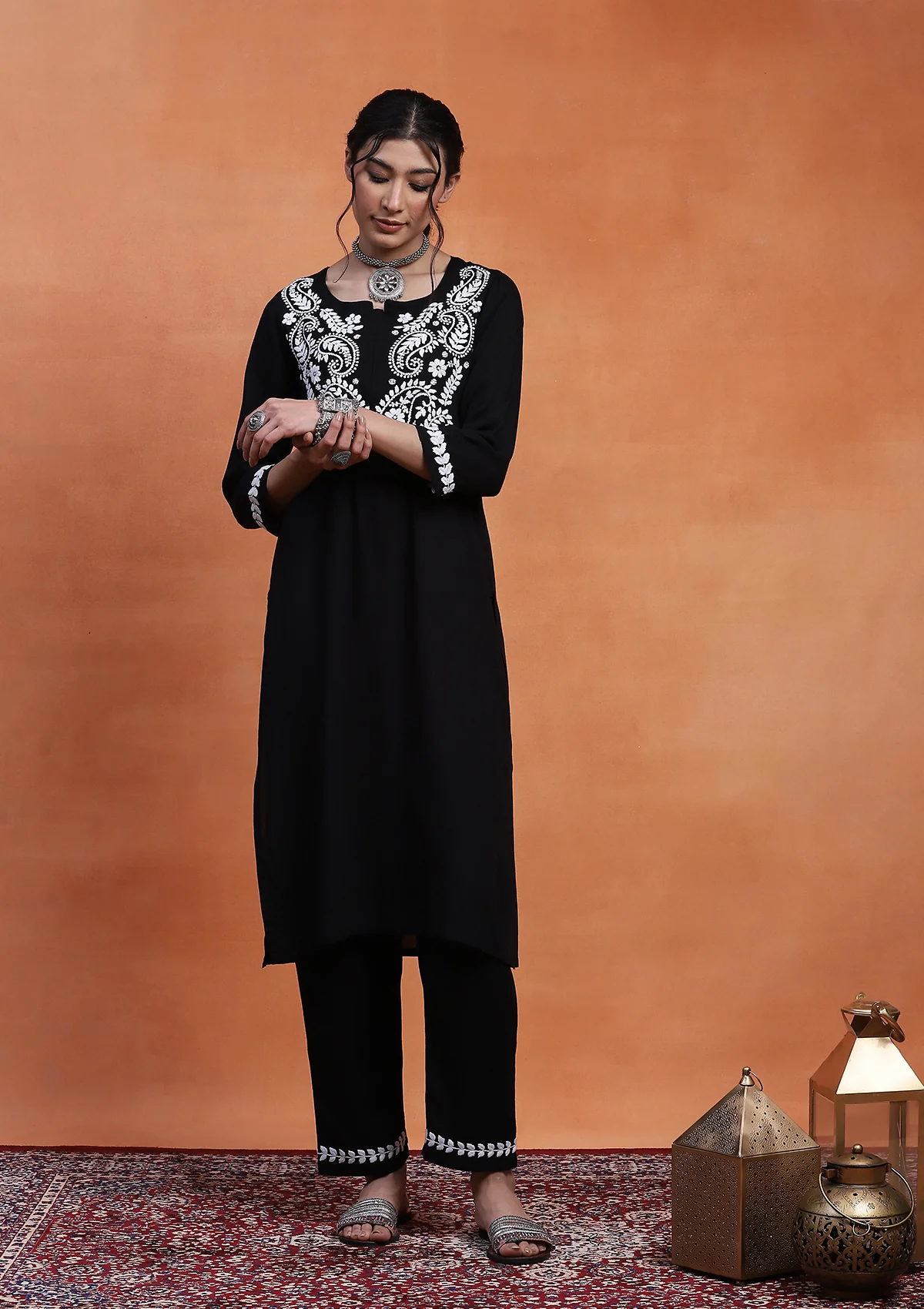 HOC Rubaab Chikankari Rayon Straight Kurta Set - Black - Healthber