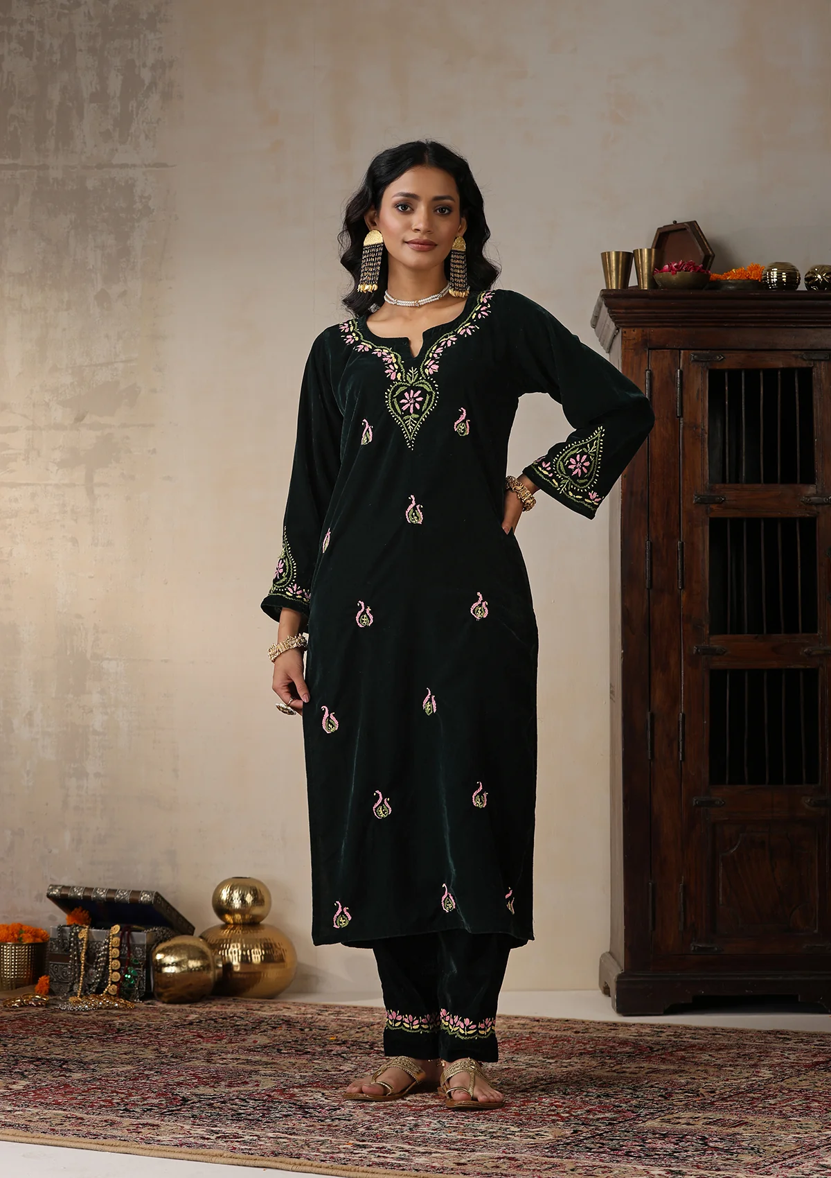 HOC Velvet Chikankari Solid Women's 2 PC Long Kurta Set - Green - Healthber