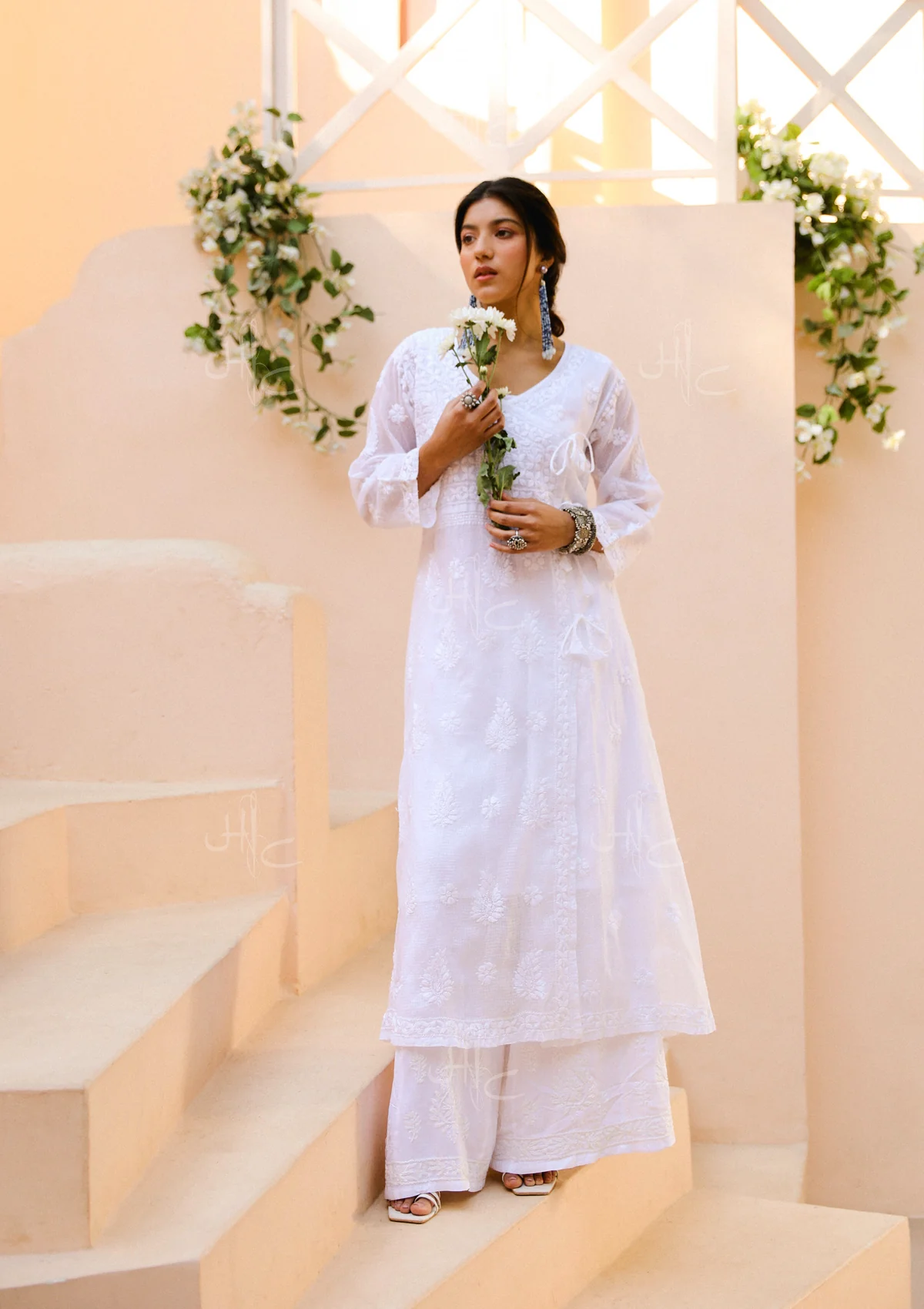 HOC Nazakat Chikankari Kota Angrakha with Inner - Healthber