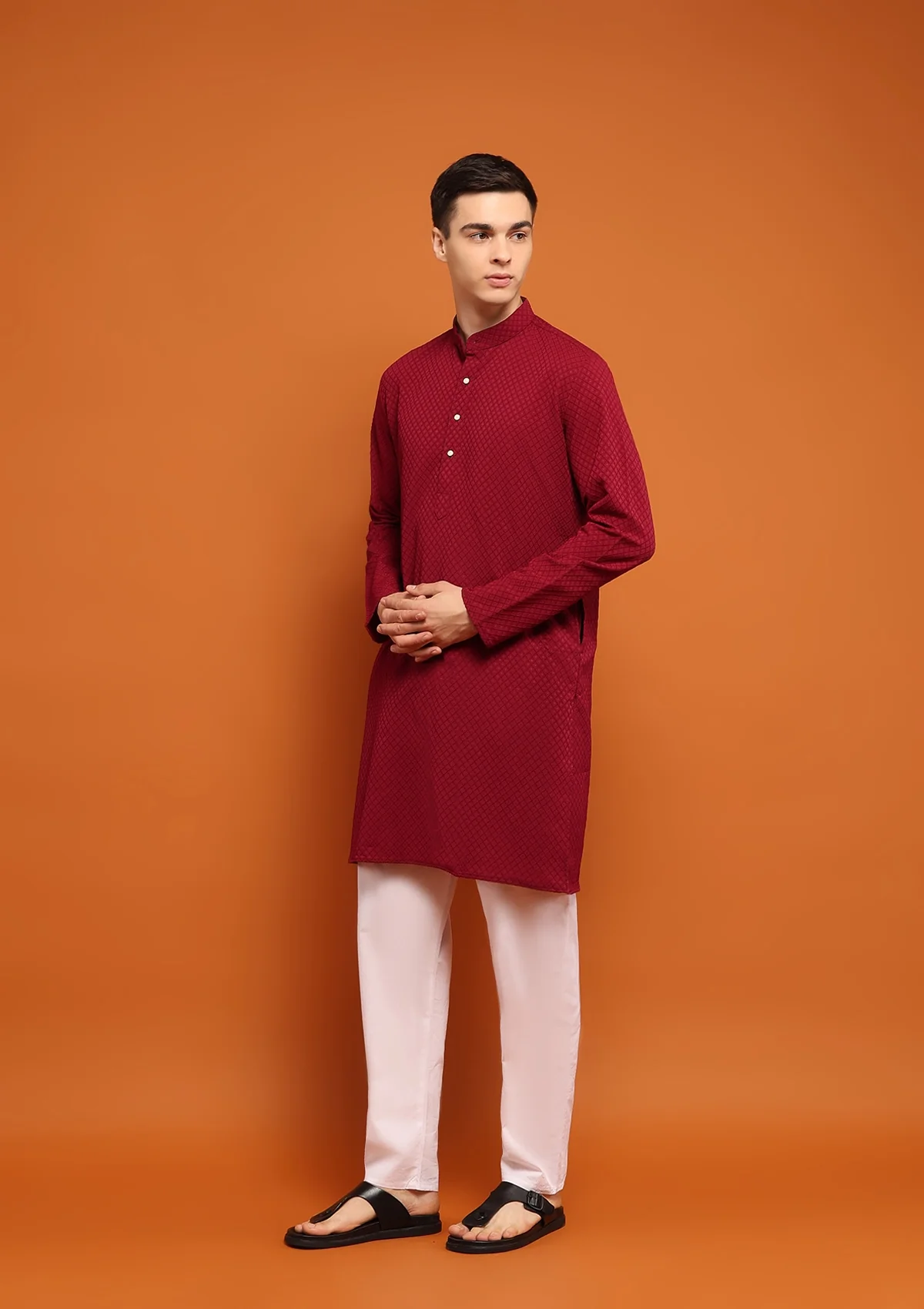 HOC Dobby Textured Solid Men's Long Kurta - Maroon - Healthber