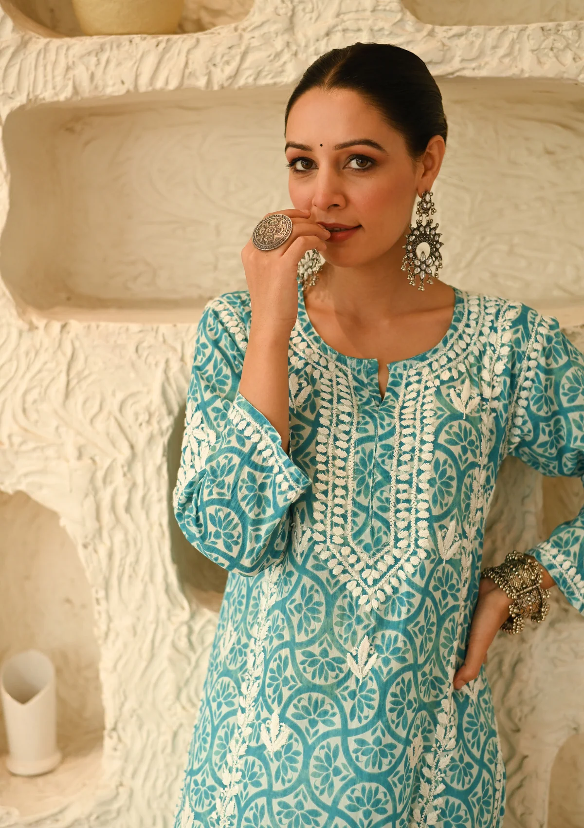 HOC Aidah Chikankari Printed Mulmul Straight Kurta - Healthber