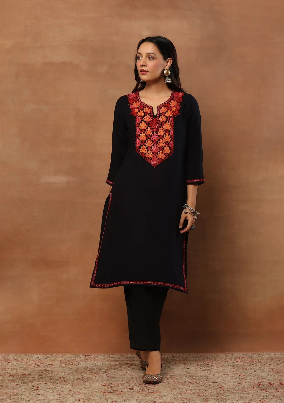 HOC Aari Embroidered Woollen Solid Women's Long Kurta - Black - Healthber