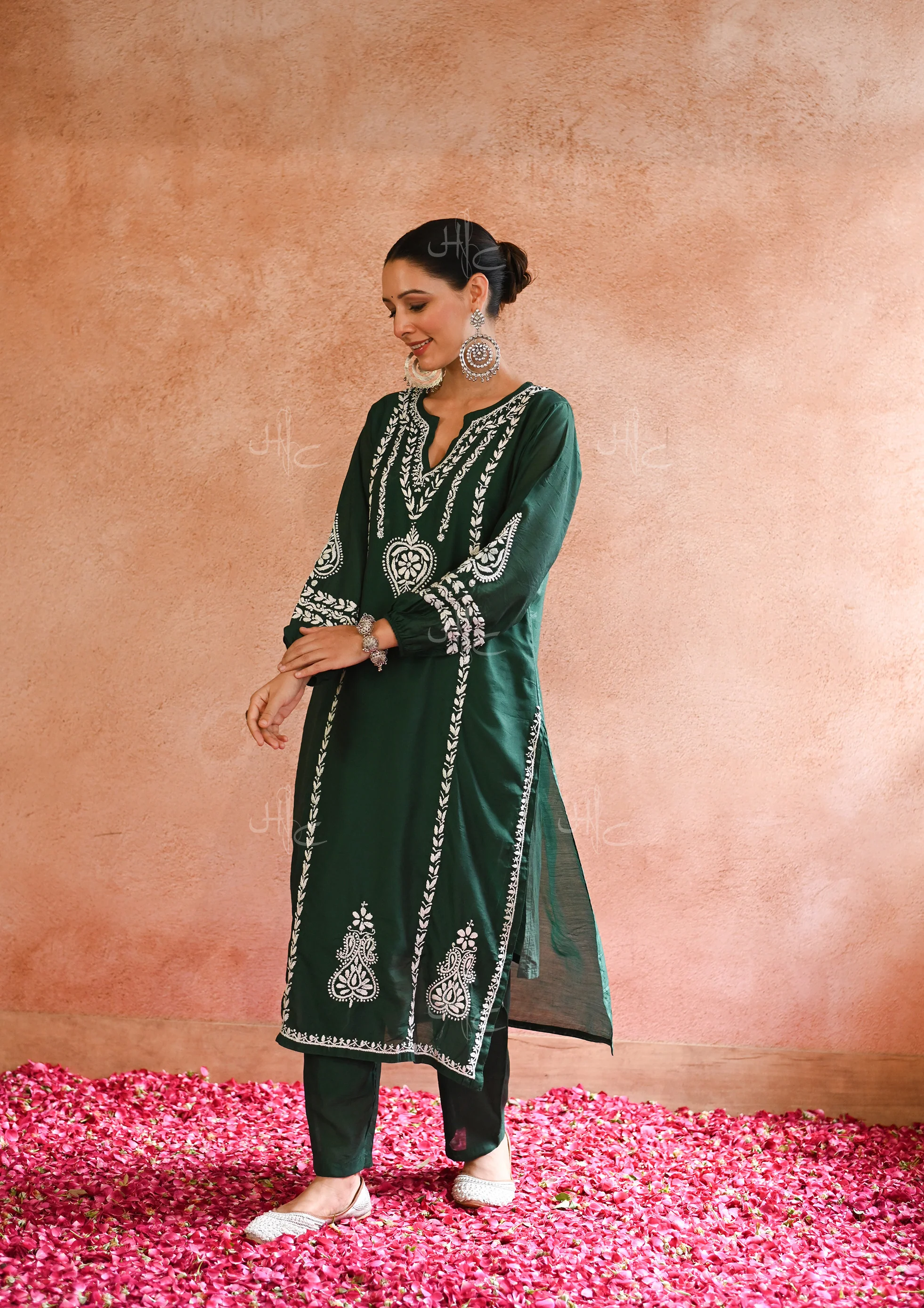 HOC Kajra Chikankari Chanderi Straight Kurta Set - Healthber