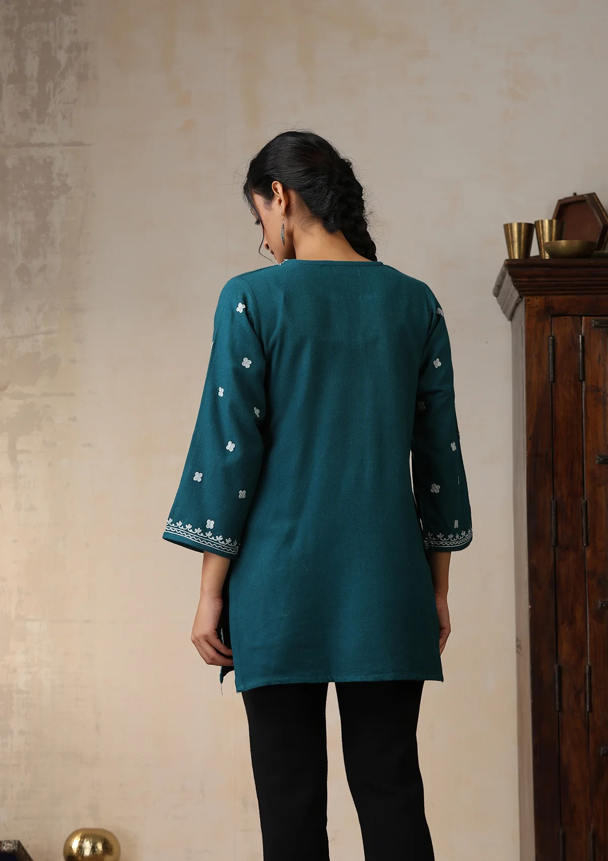 HOC Aari Embroidered Woollen Solid Women's Short Kurta - Teal - Healthber