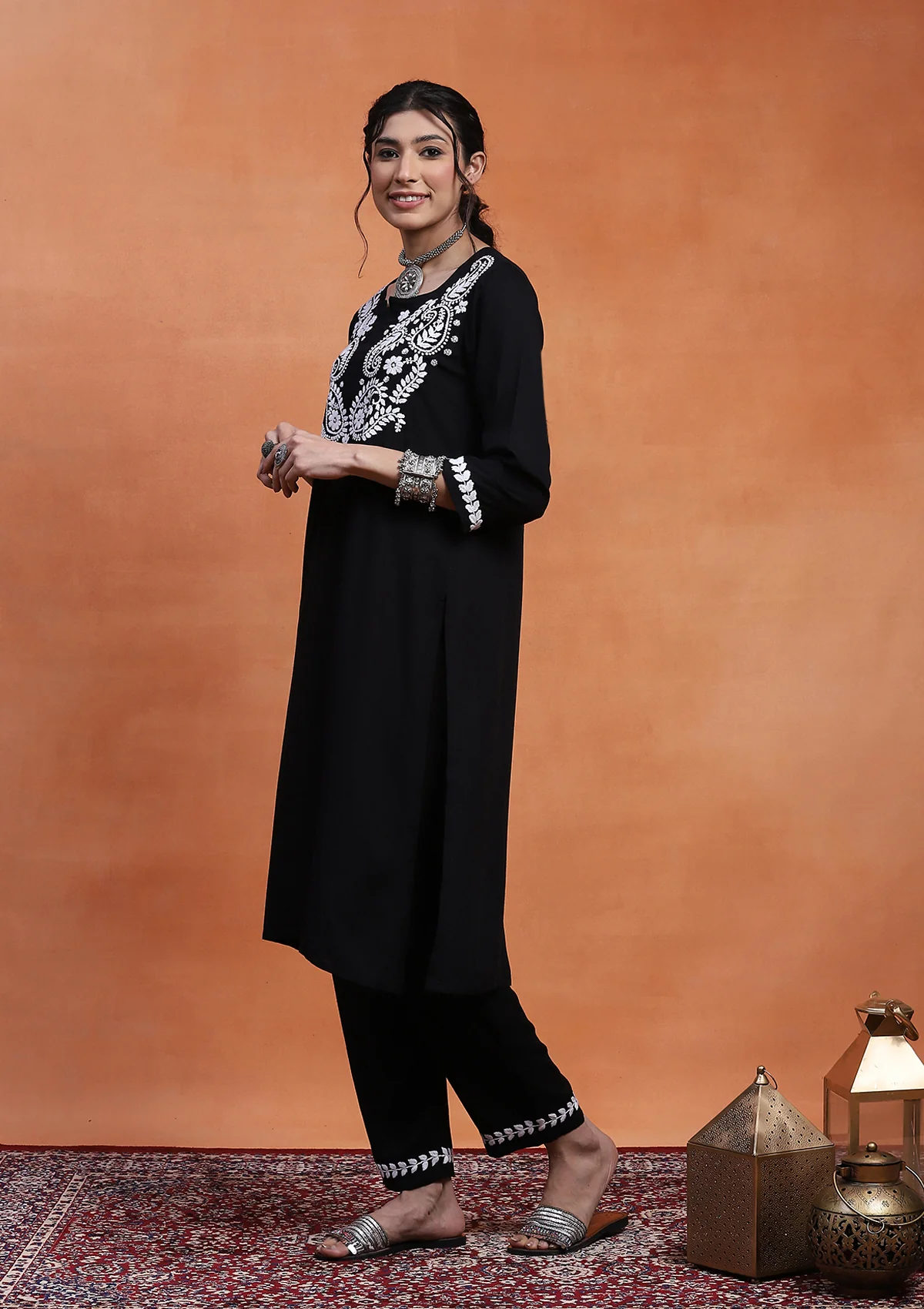 HOC Rubaab Chikankari Rayon Straight Kurta Set - Black - Healthber