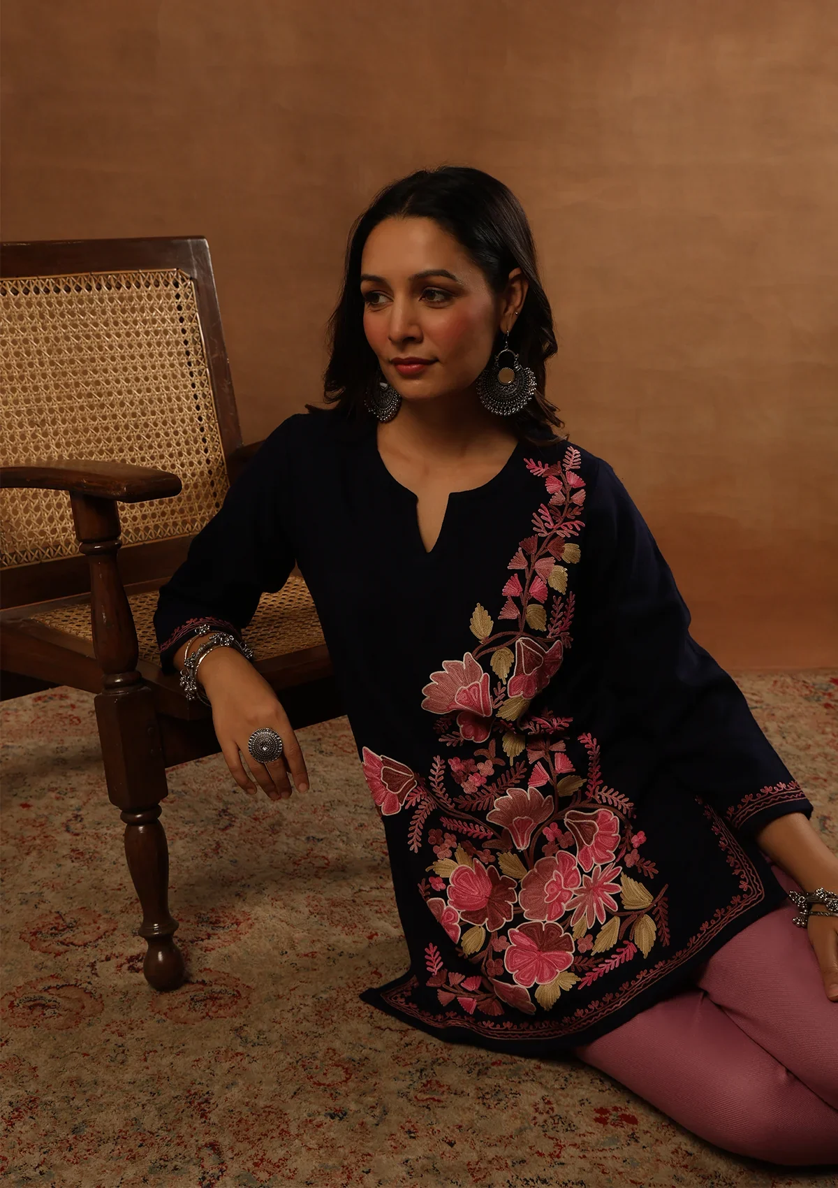 HOC Aari Embroidered Woollen Solid Women's Short Kurta - Navy Blue - Healthber