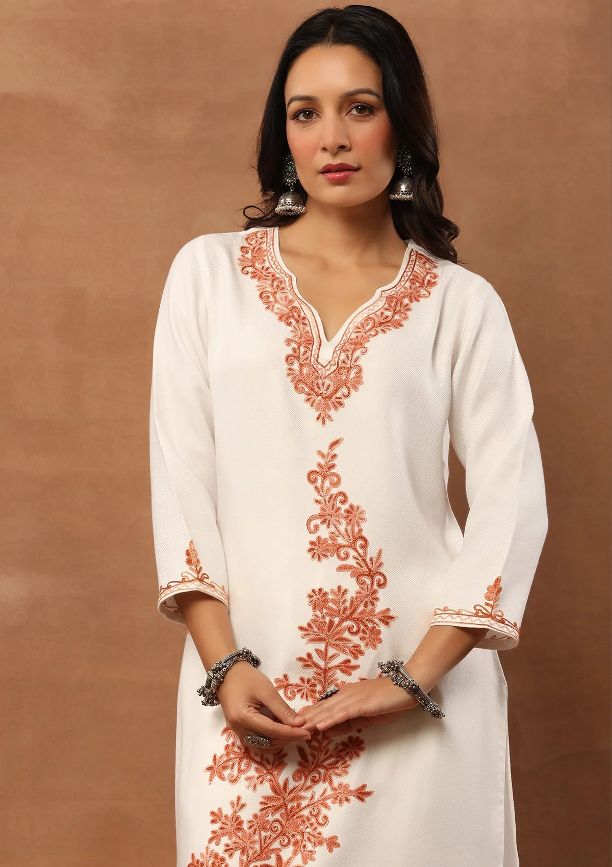 HOC Woollen Aari Embroidered Solid Women's 2 PC Long Kurta Set - White - Healthber