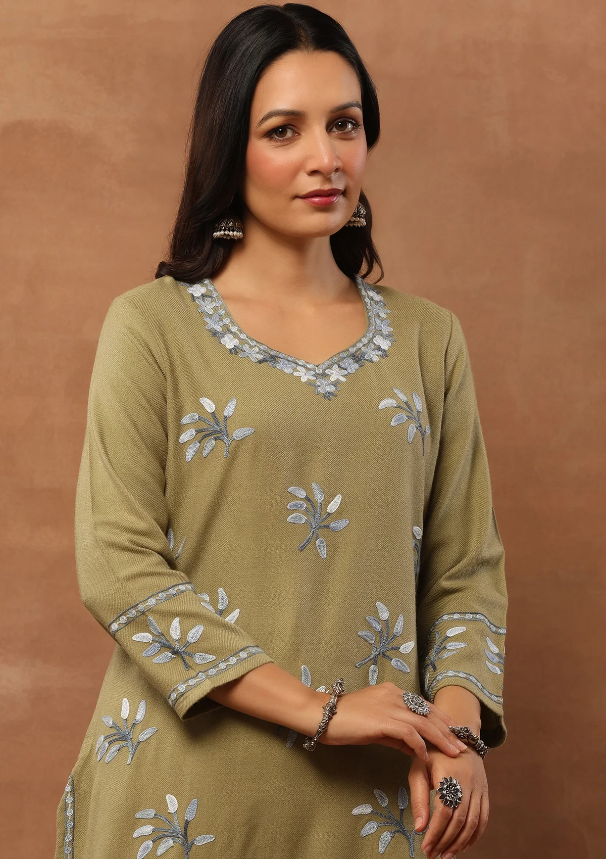 HOC Aari Embroidered Woollen Solid Women's Long Kurta - Olive - Healthber