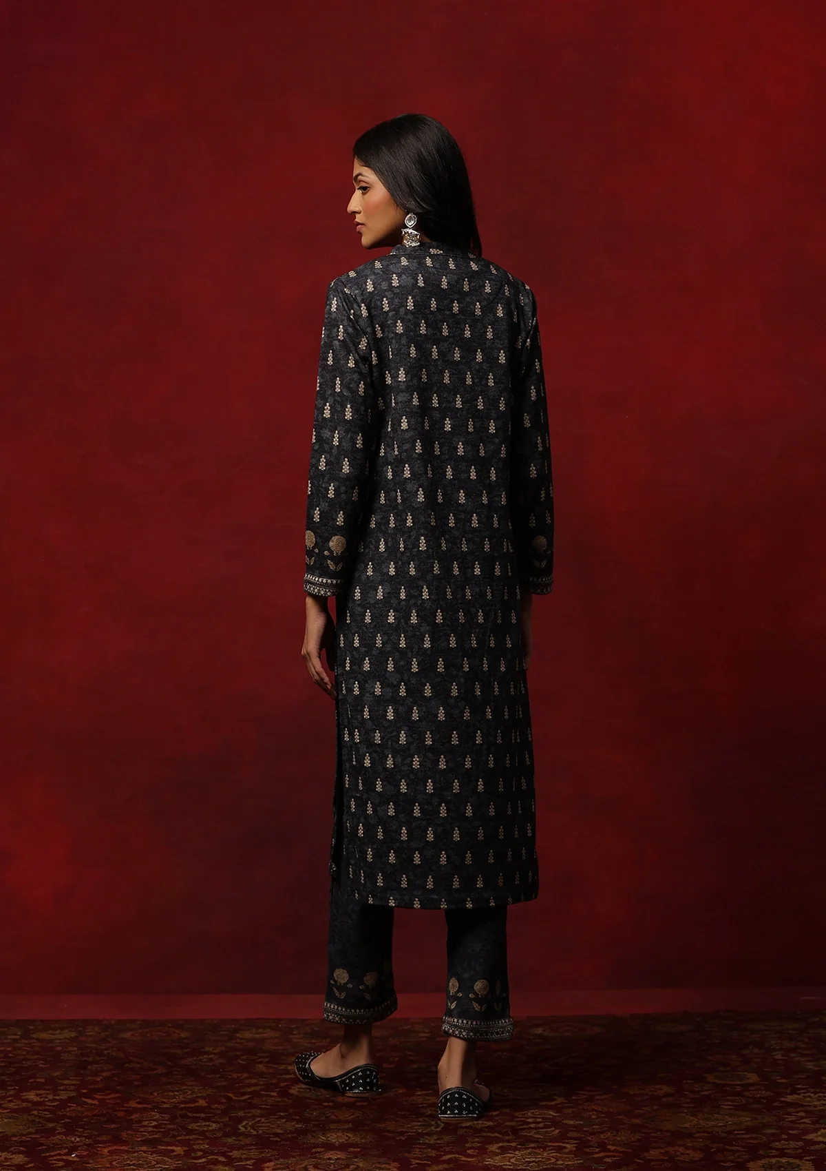 HOC Woollen Hand Embellished Printed Women's 3 PC Kurta Set -Dark Grey - Healthber