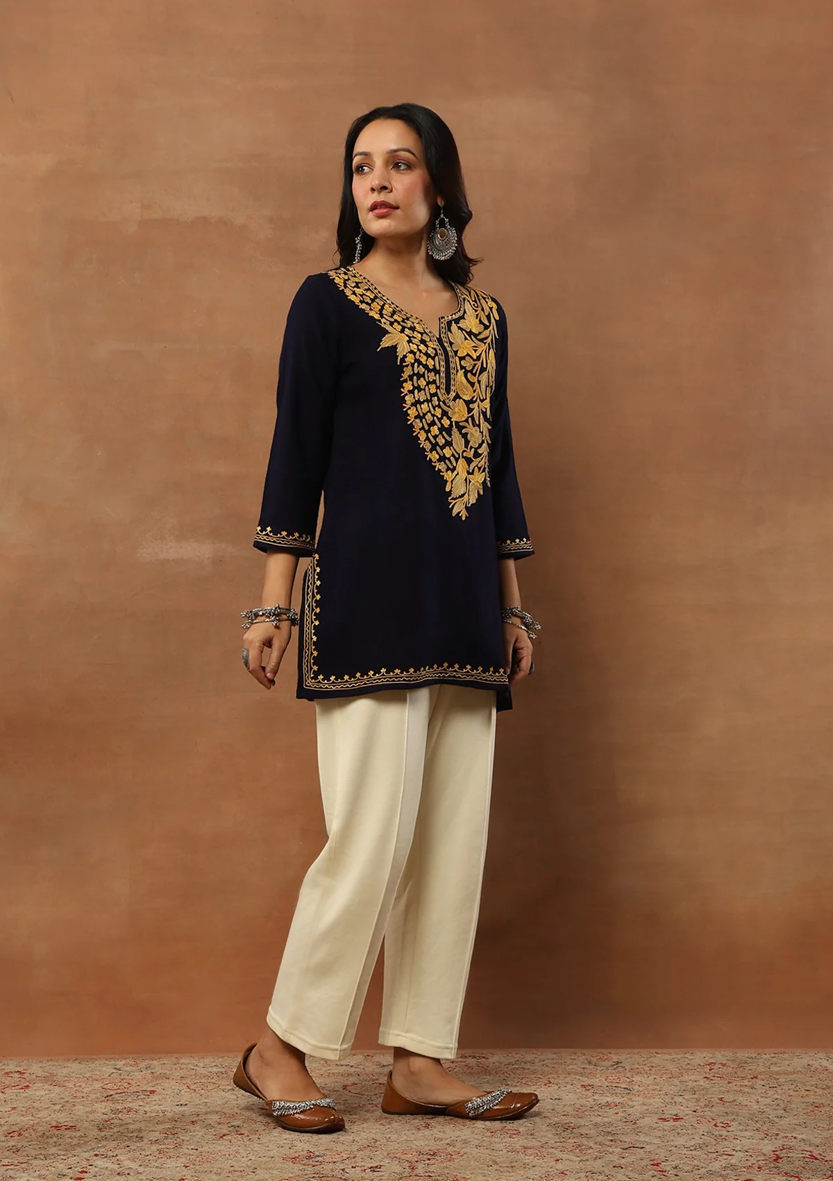 HOC Aari Embroidered Woollen Solid Women's Short Kurta - Navy Blue - Healthber