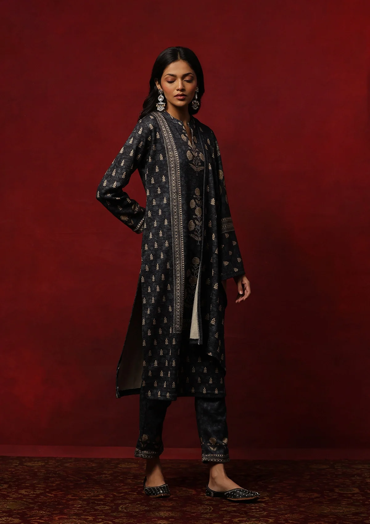 HOC Woollen Hand Embellished Printed Women's 3 PC Kurta Set -Dark Grey - Healthber