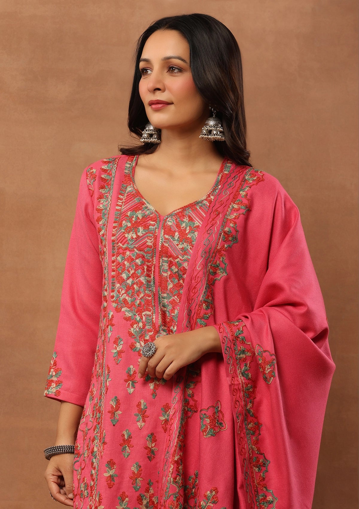 HOC Aari Woollen Straight Kurta Set with Dupatta - Healthber