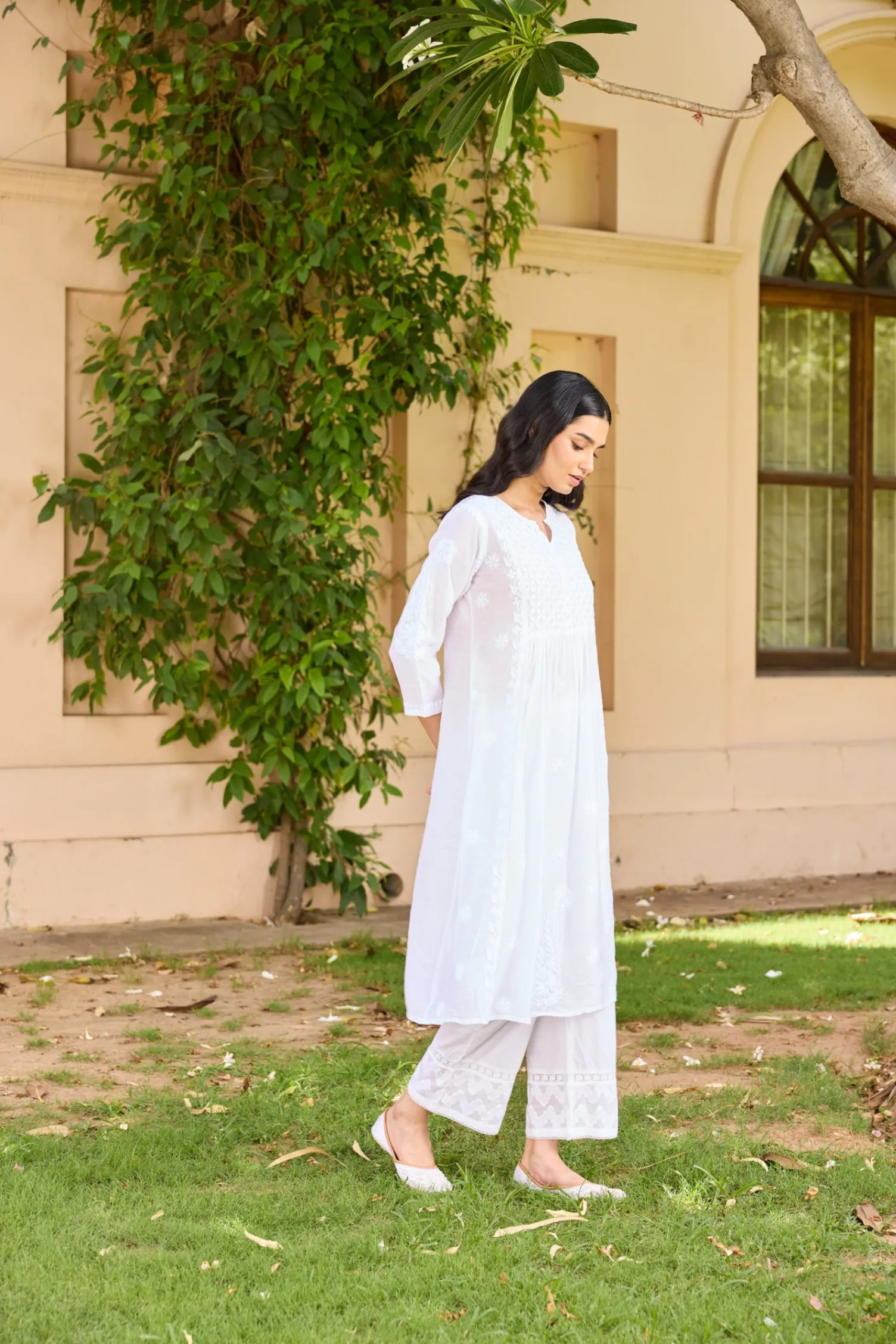 HOC Chanderi Chikankari Solid Women's Long Kurta - White - Healthber